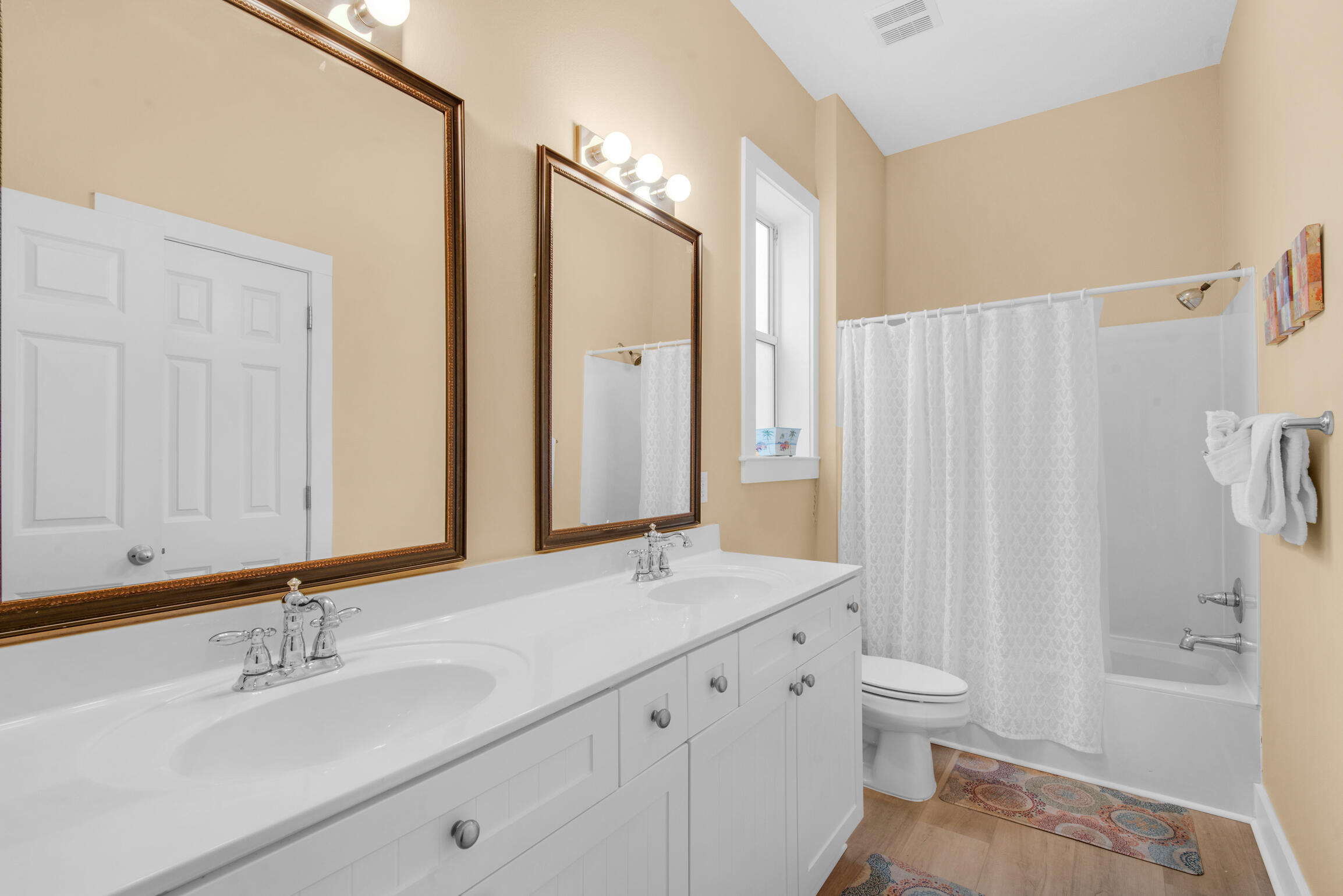 COTTAGE RETREAT - Residential