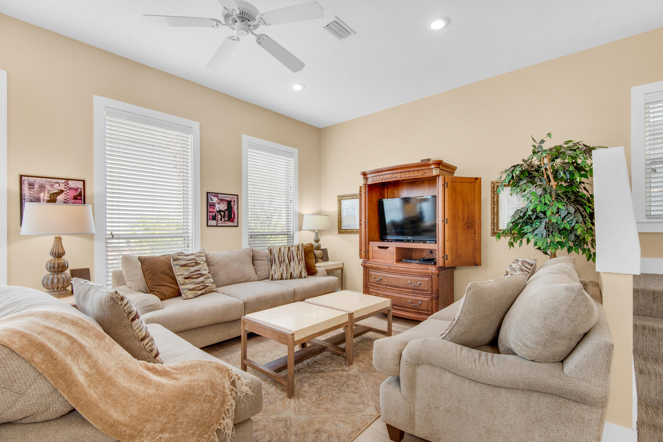 COTTAGE RETREAT - Residential