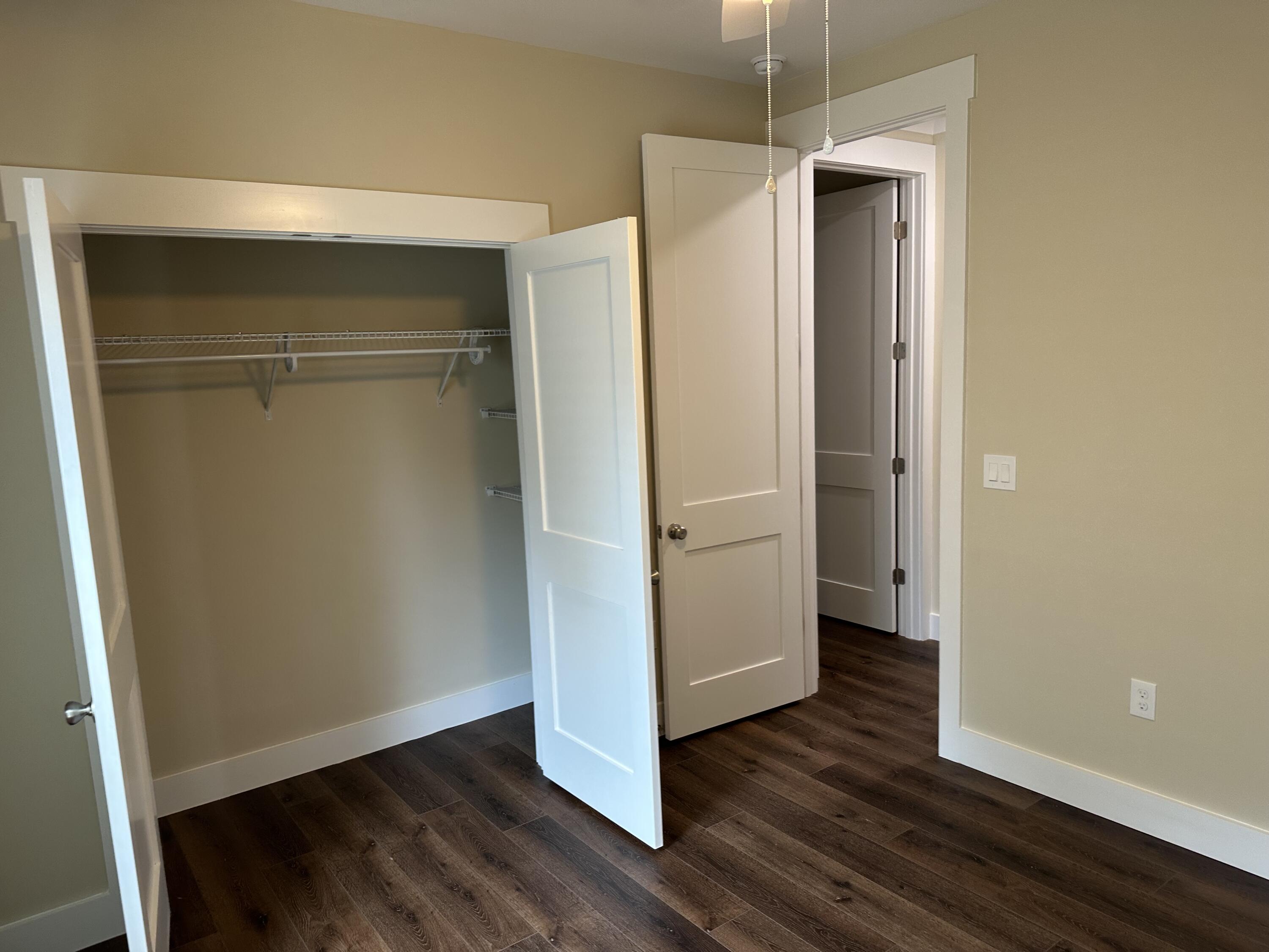 KELLYS 3RD ADDN TO DESTIN - Residential Lease