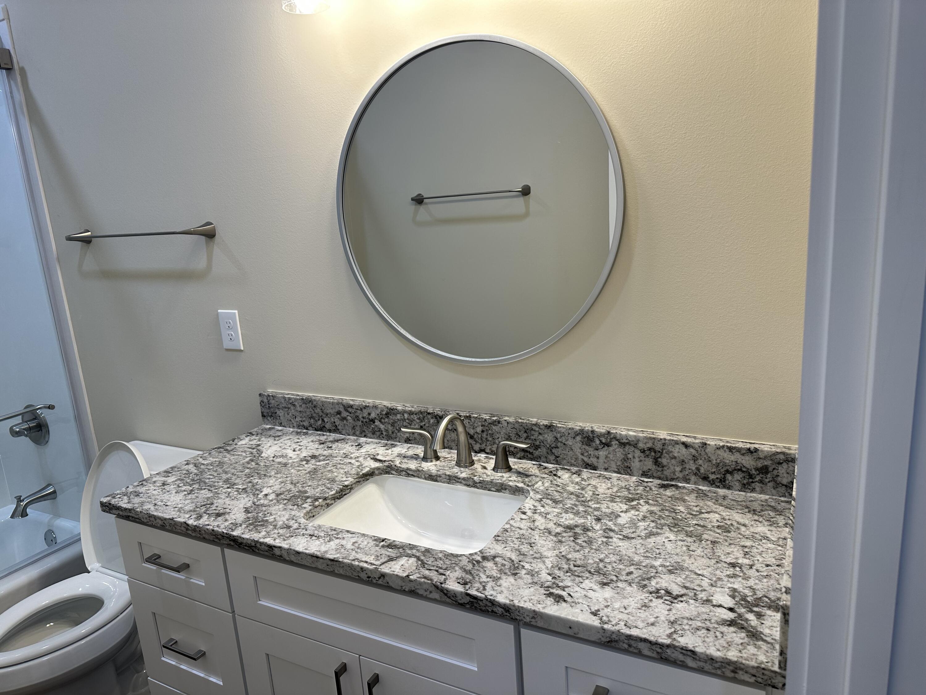KELLYS 3RD ADDN TO DESTIN - Residential Lease