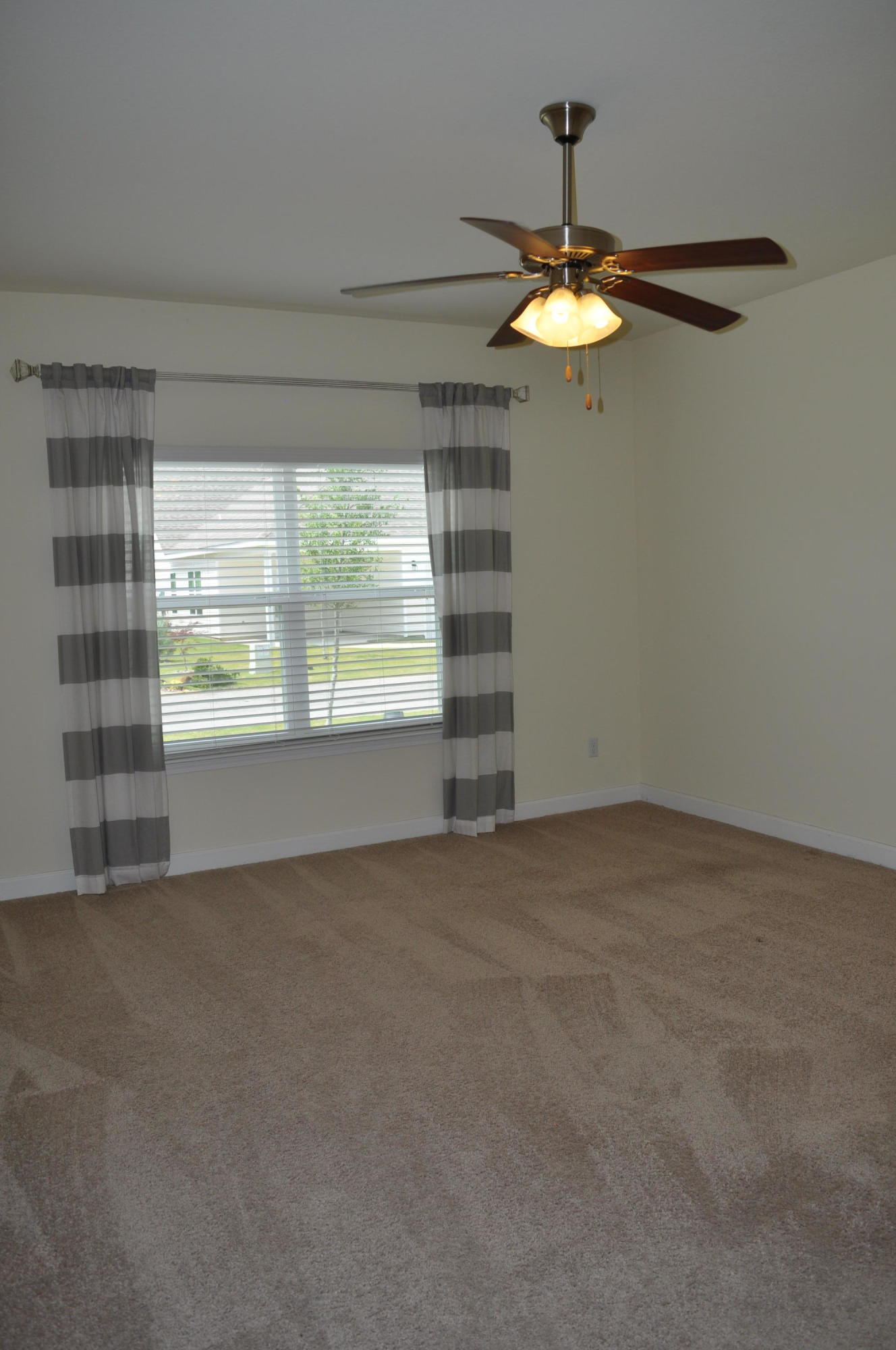 HAMMOCK BAY - Residential Lease