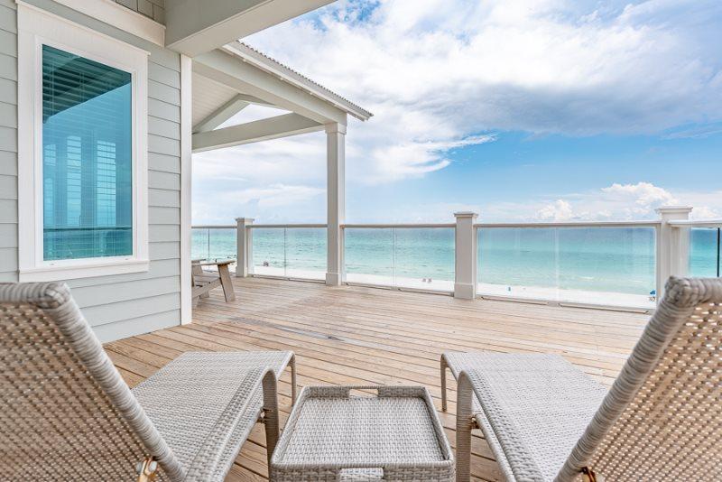 LAGUNA BEACH ESTATES - Residential