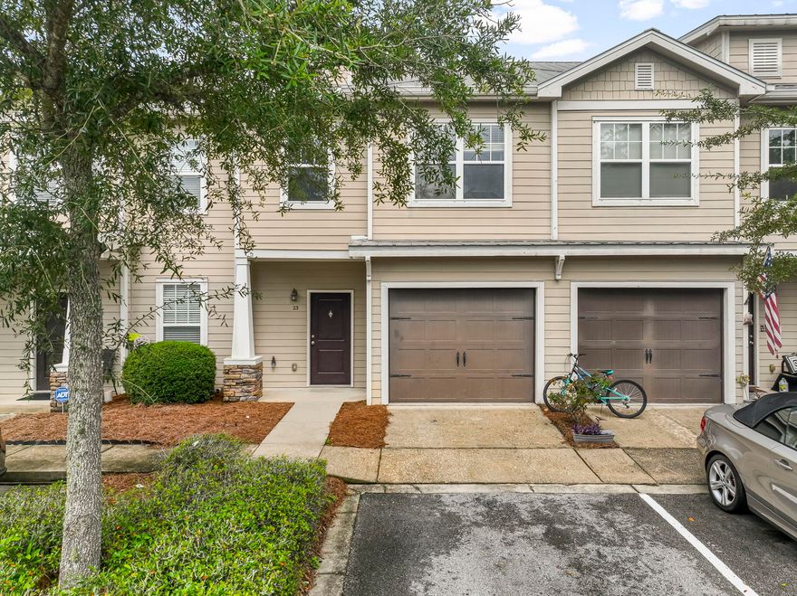 This charming townhouse located in the heart of Freeport at the Verandas is ready to call home!23 South Sand Palm has 3 bedrooms, 2.5 baths and a 1 car garage. Master suite has a large walk in closet, double vanity and large soaking tub- separate from the walk in shower. New paint, LVP flooring throughout, updated fixtures and lots of storage! Community pool is a great place to make new friends in this wonderful neighborhood! New amenities include: Pickleball, basketball courts and playground!The worlds most beautiful beaches are 25 minutes away OR you can take dip or go fishing at the public park just north of the 331 bridge.