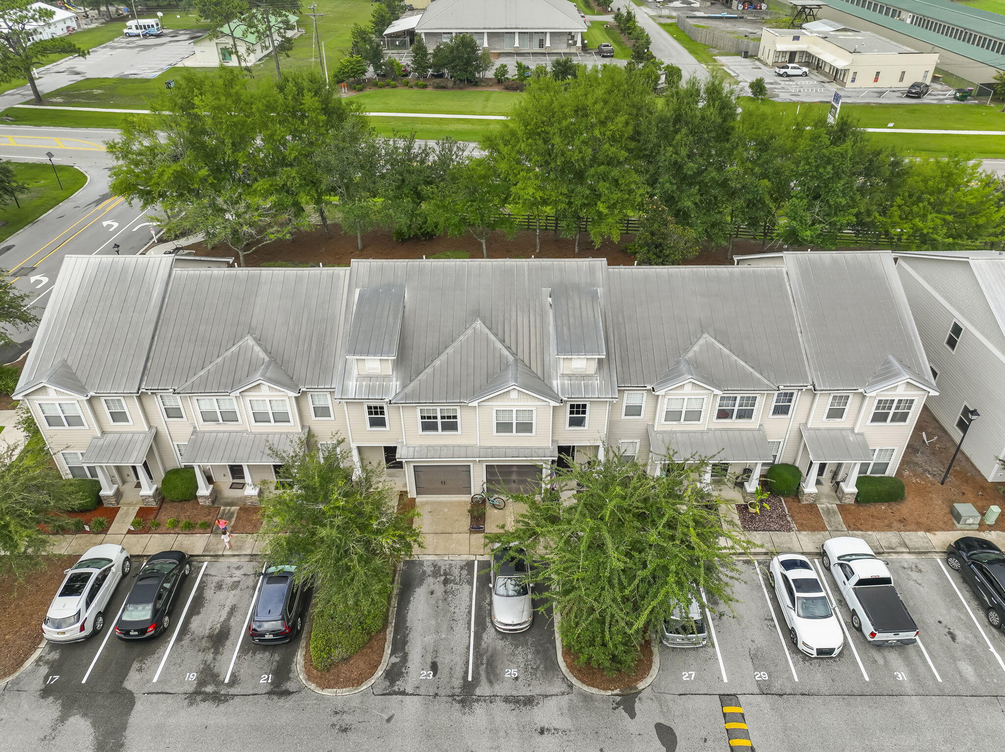 VERANDAS OF FREEPORT, THE - Residential Lease