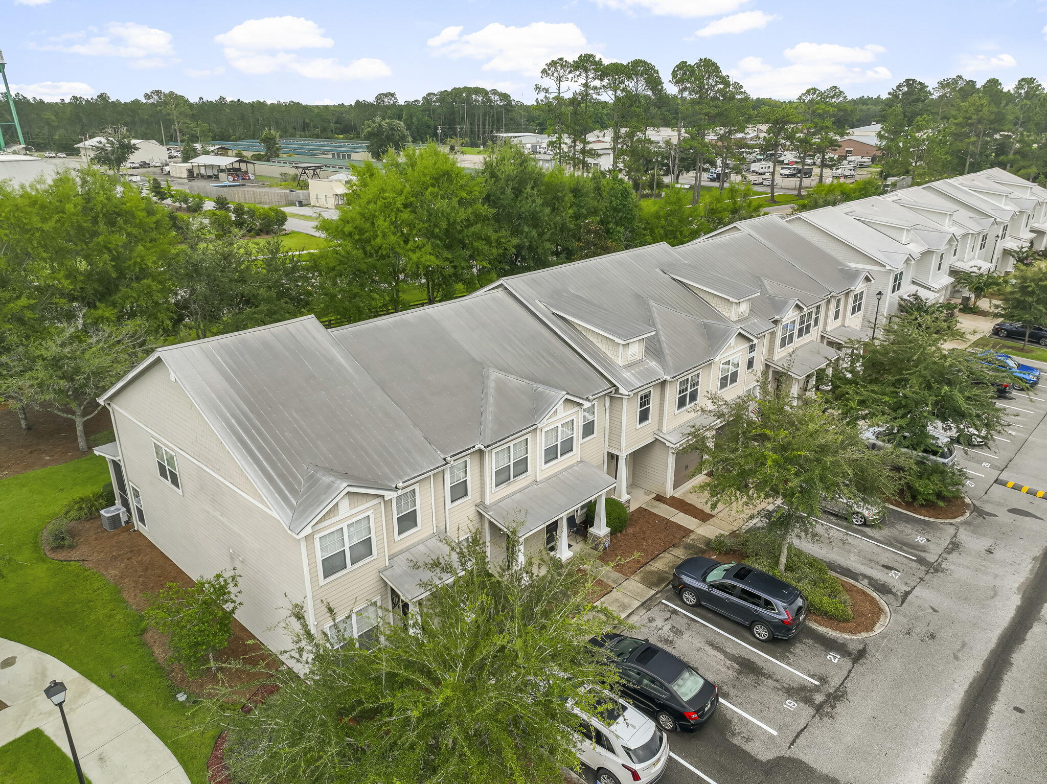 VERANDAS OF FREEPORT, THE - Residential Lease