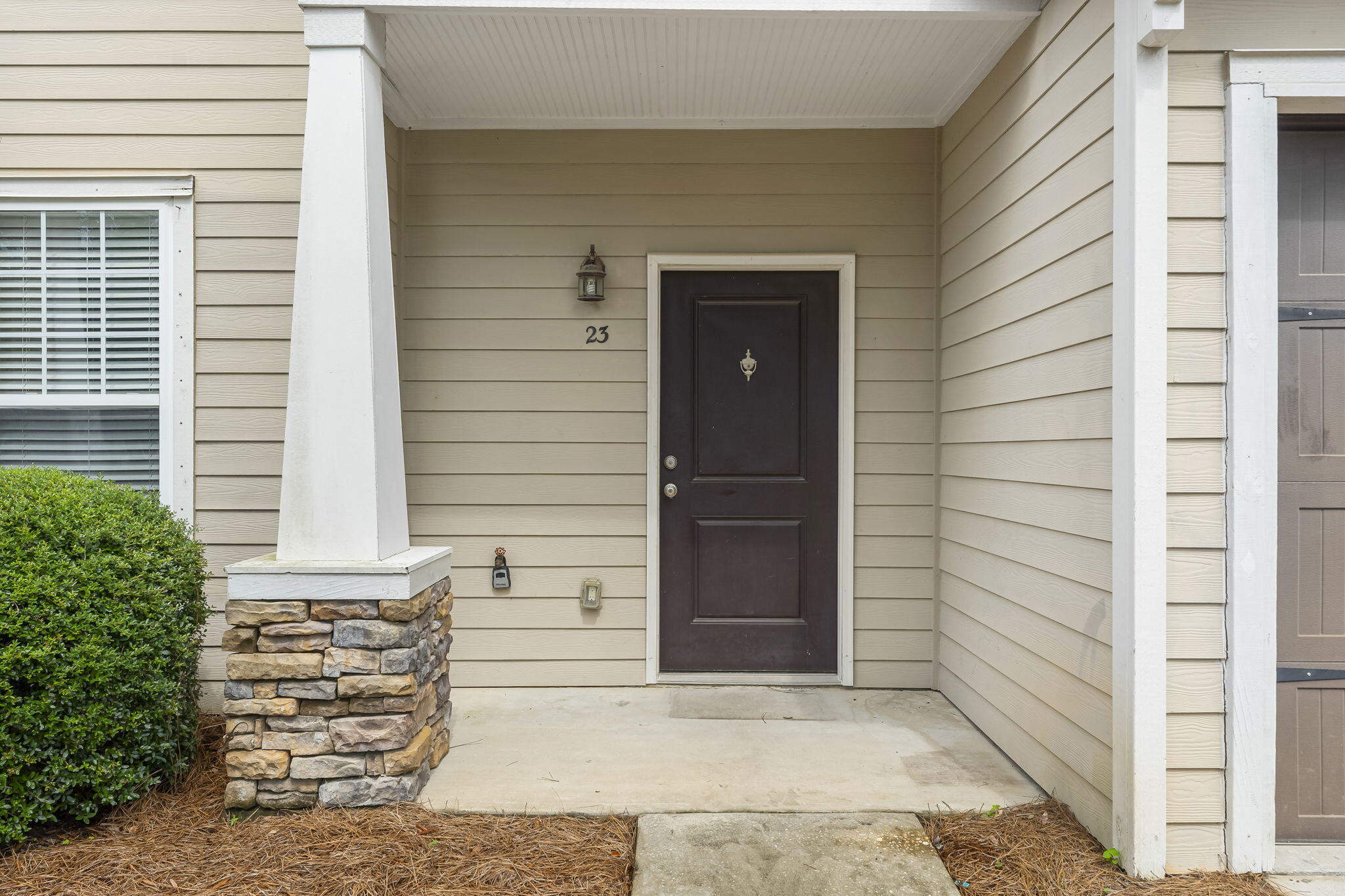VERANDAS OF FREEPORT, THE - Residential Lease