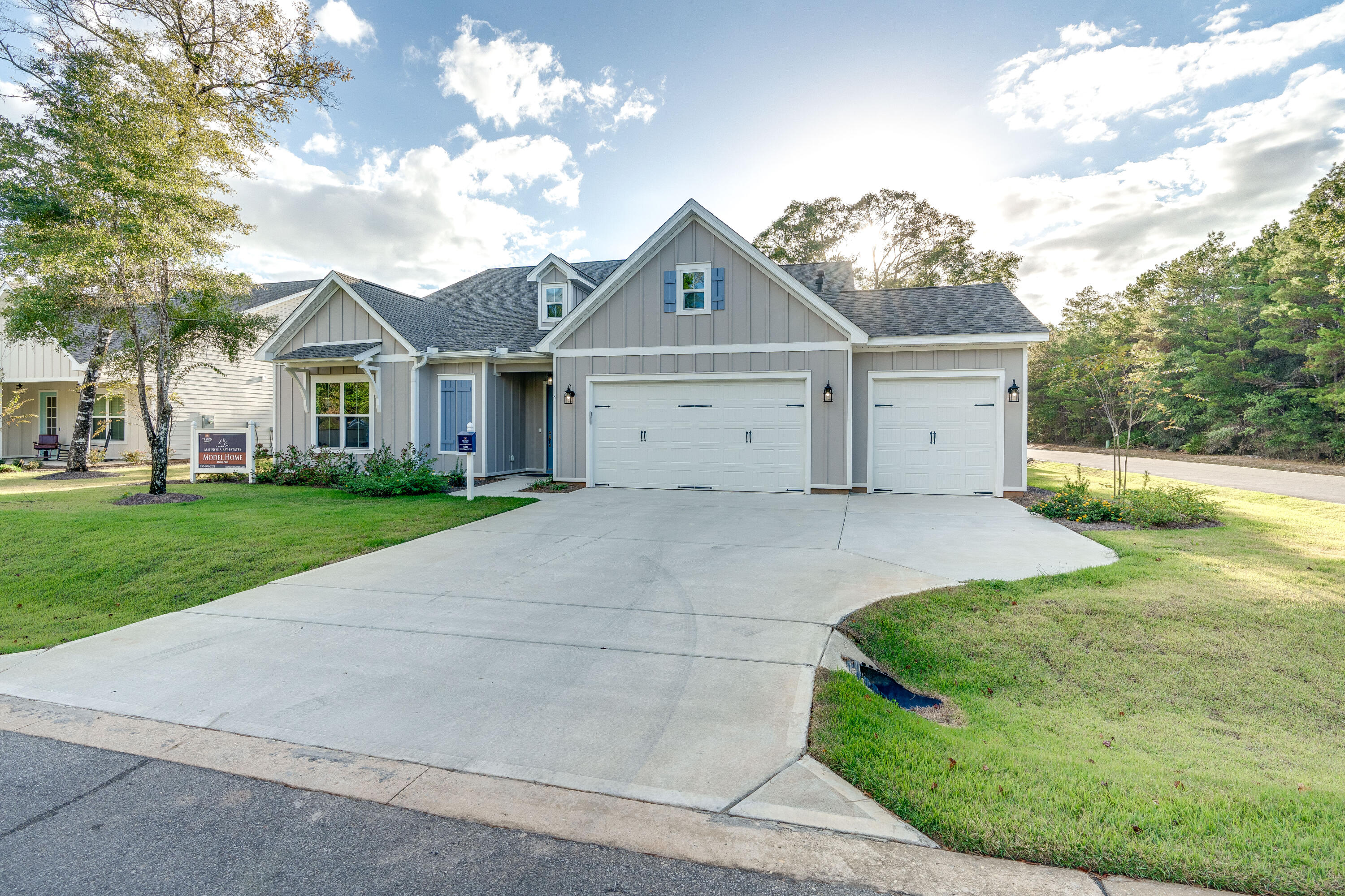 MAGNOLIA BAY ESTATES - Residential