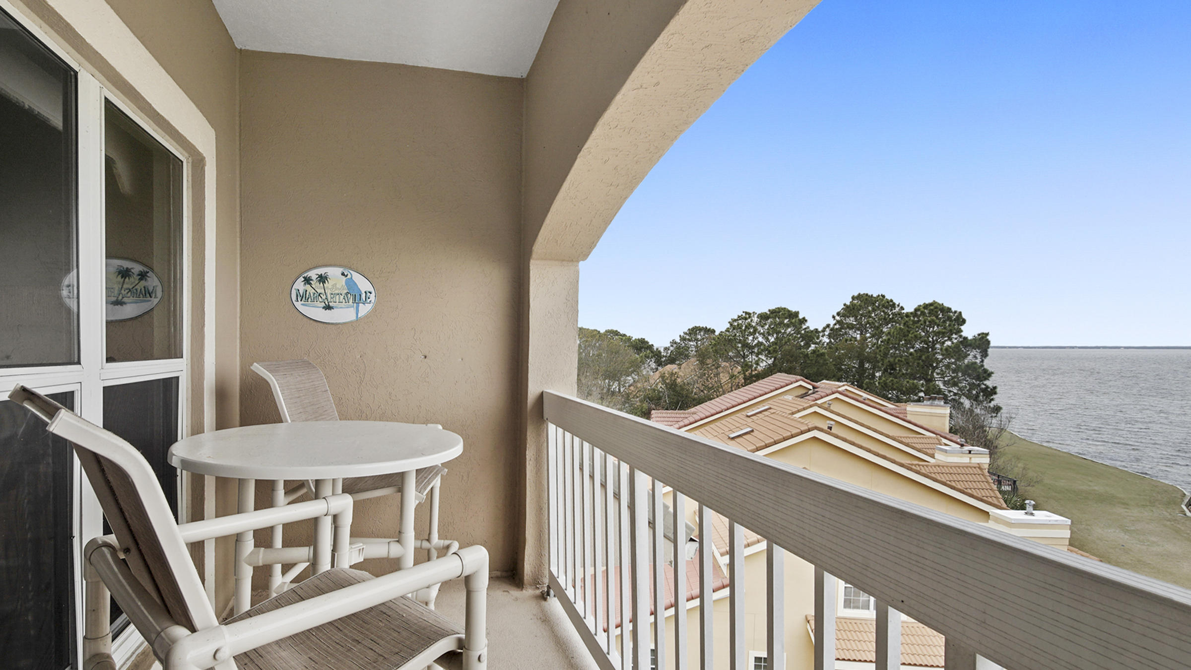 PLAYERS CLUB ON THE BAY THE - Residential