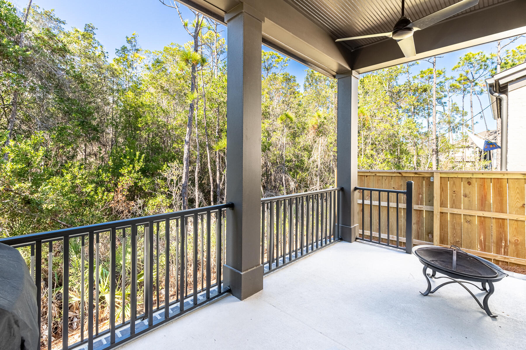 Ridgewalk - Residential