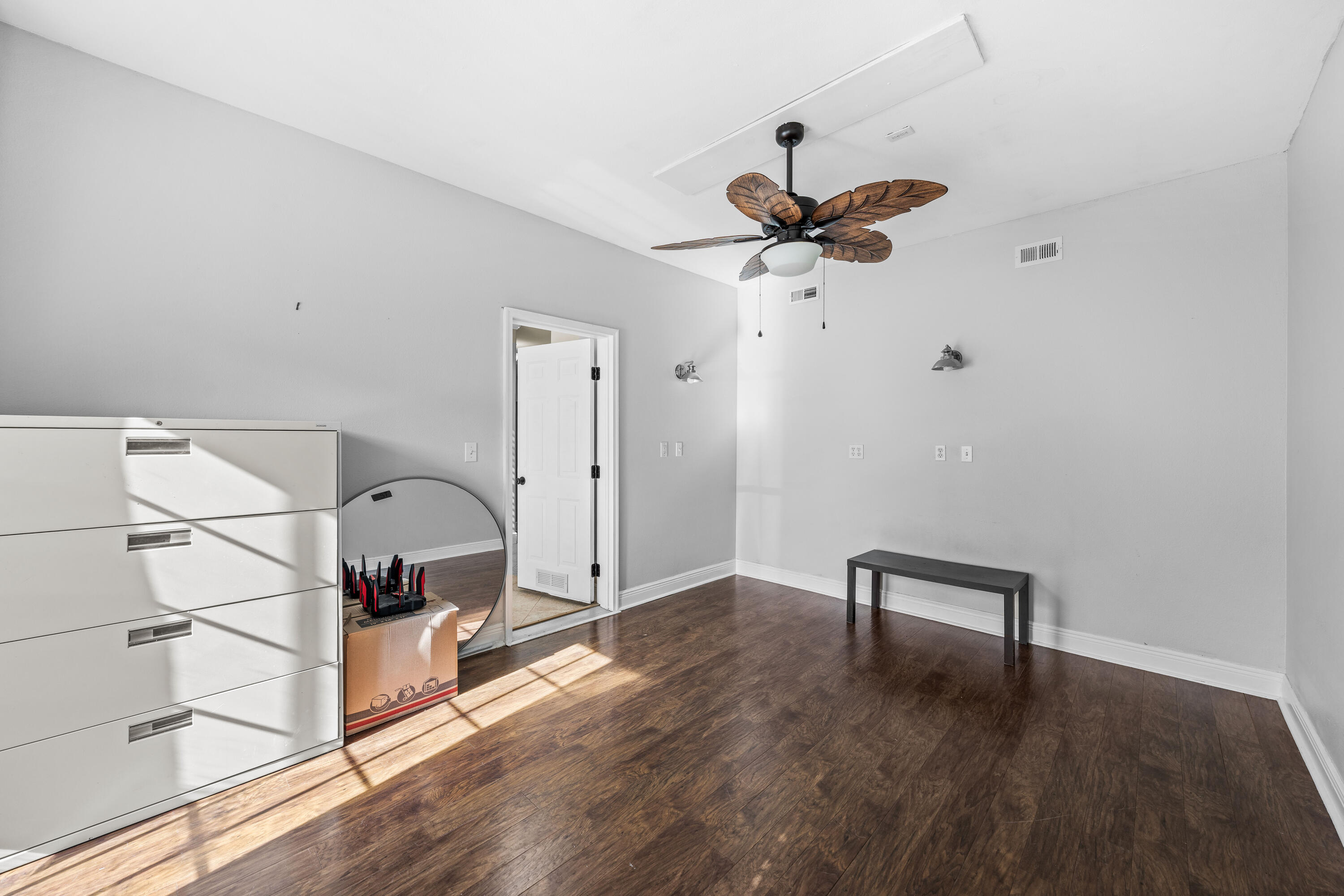 CALUSA BAY S/D - Residential