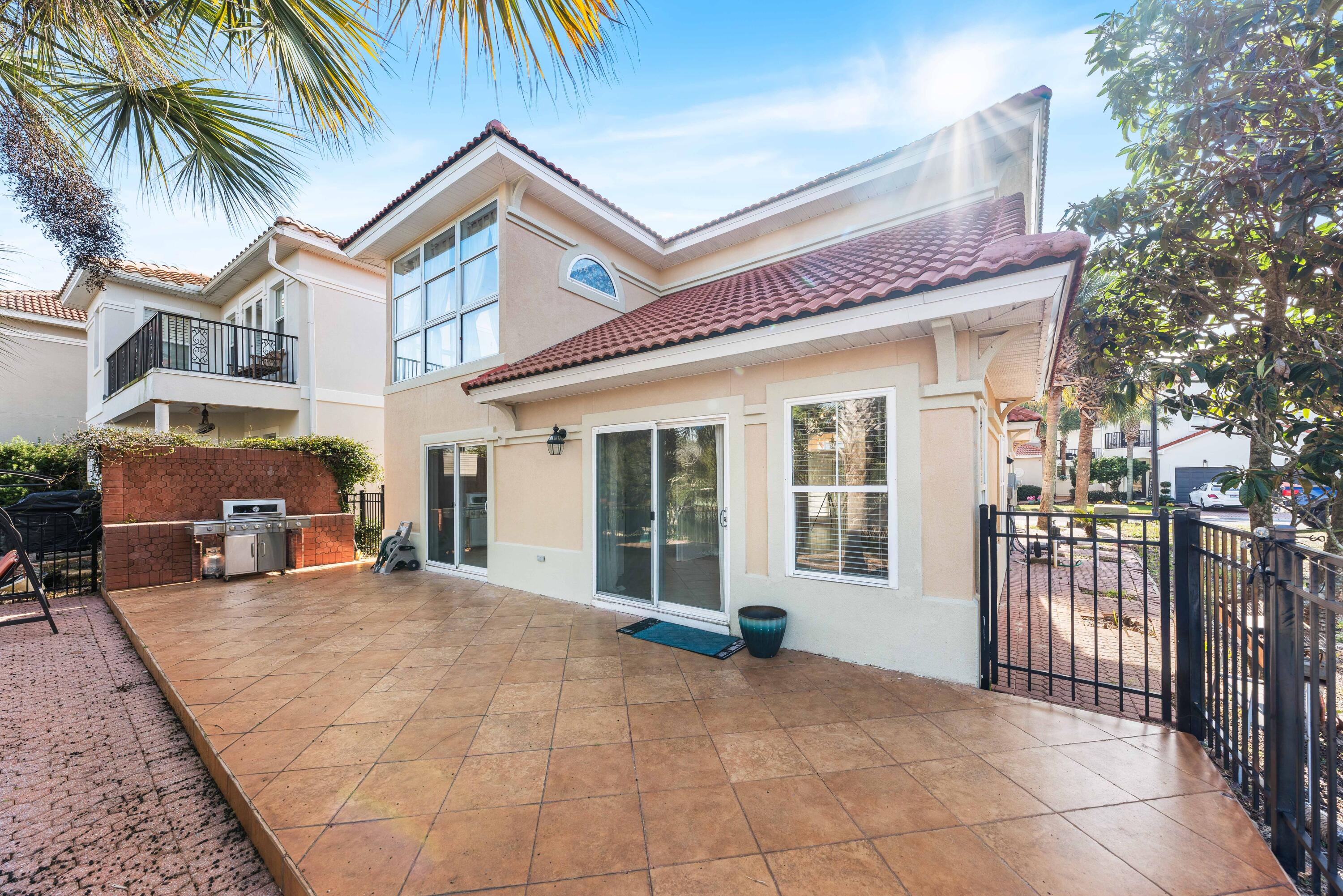 CALUSA BAY S/D - Residential