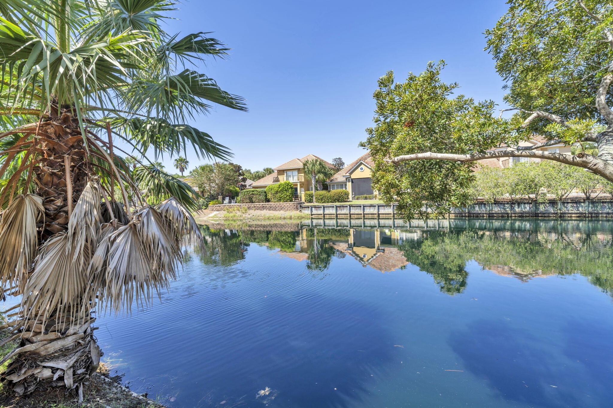 CALUSA BAY S/D - Residential
