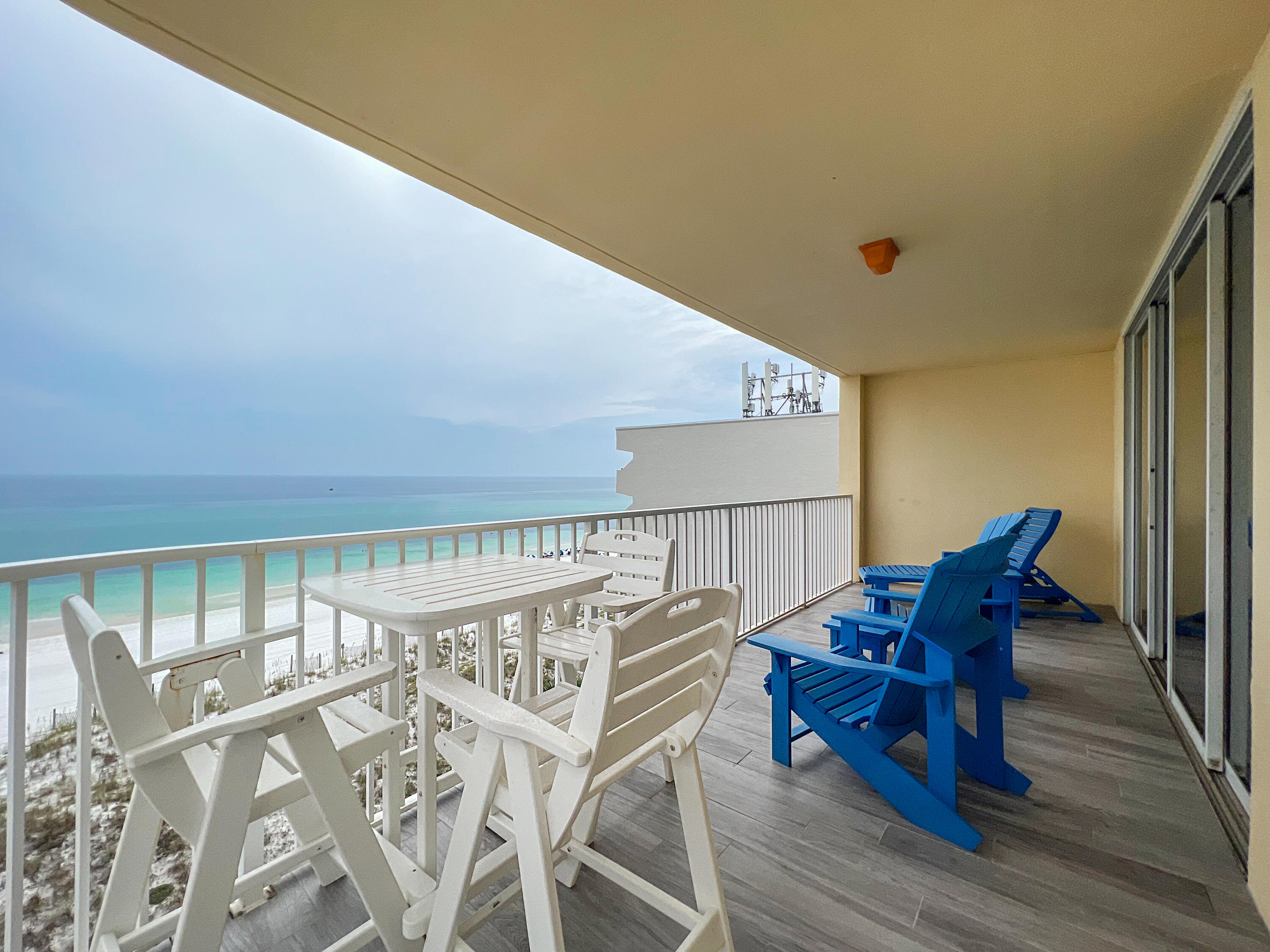 DUNE POINTE CONDO - Residential