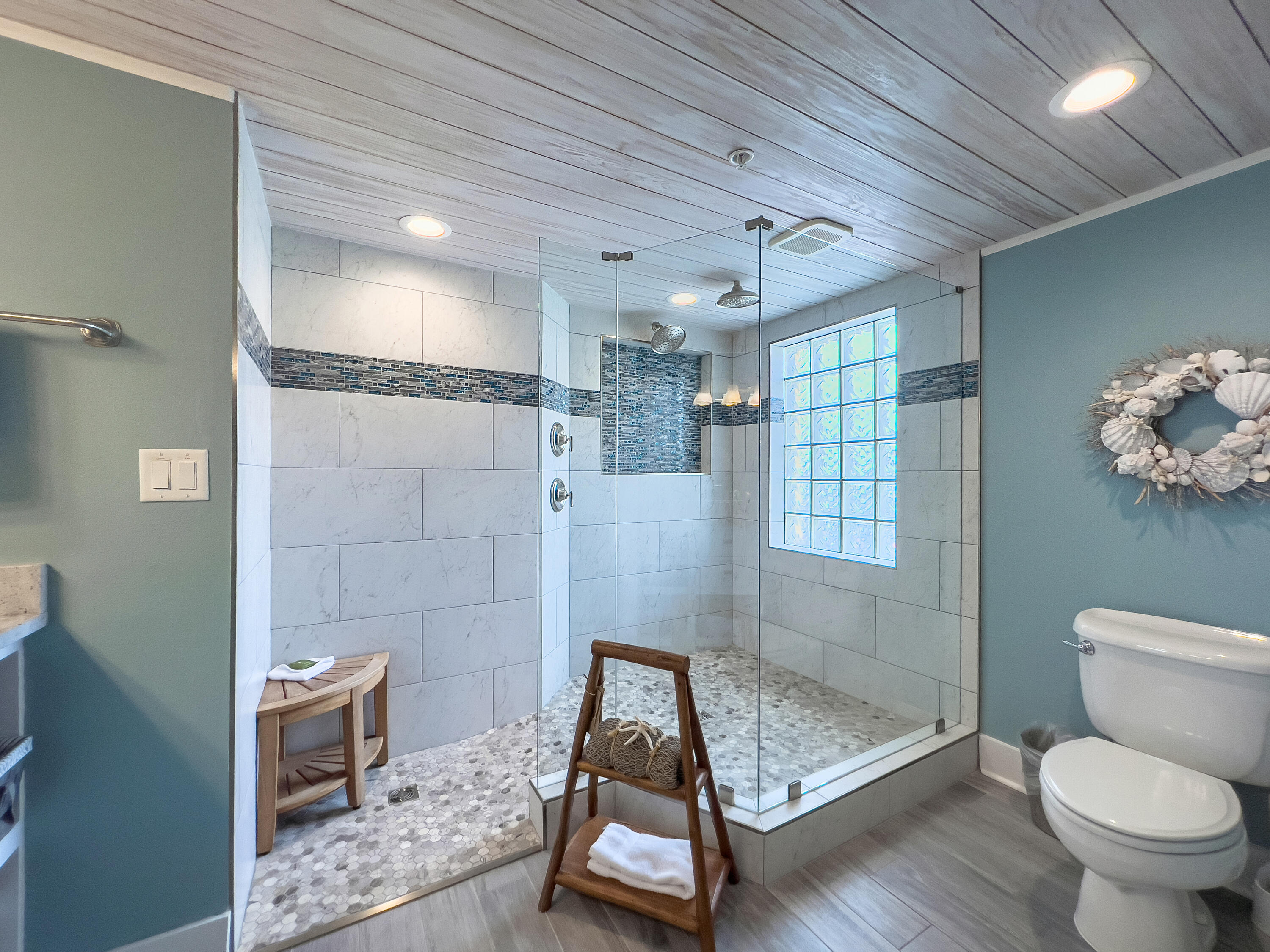 DUNE POINTE CONDO - Residential