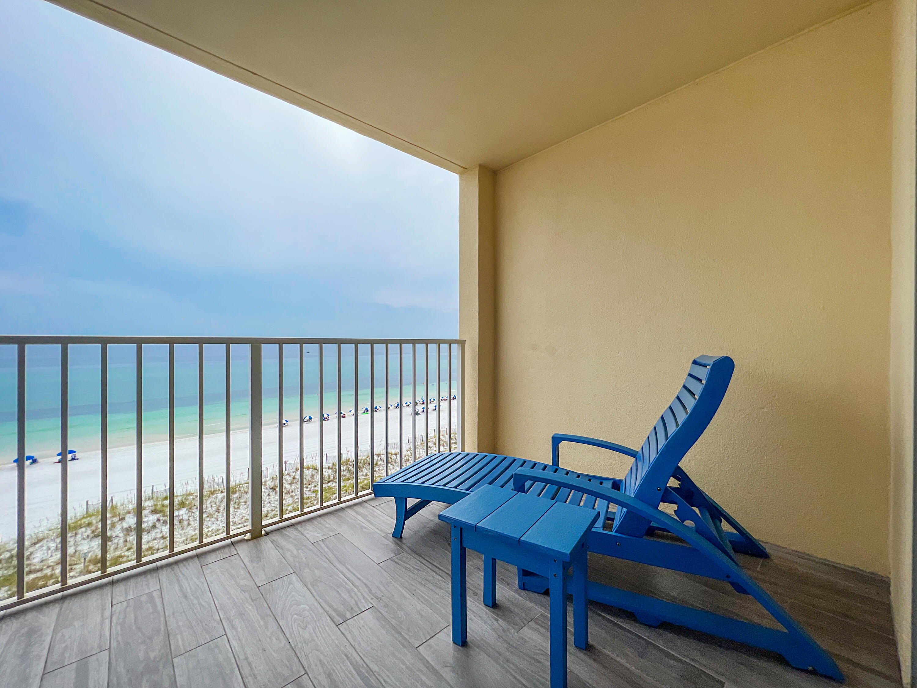 DUNE POINTE CONDO - Residential