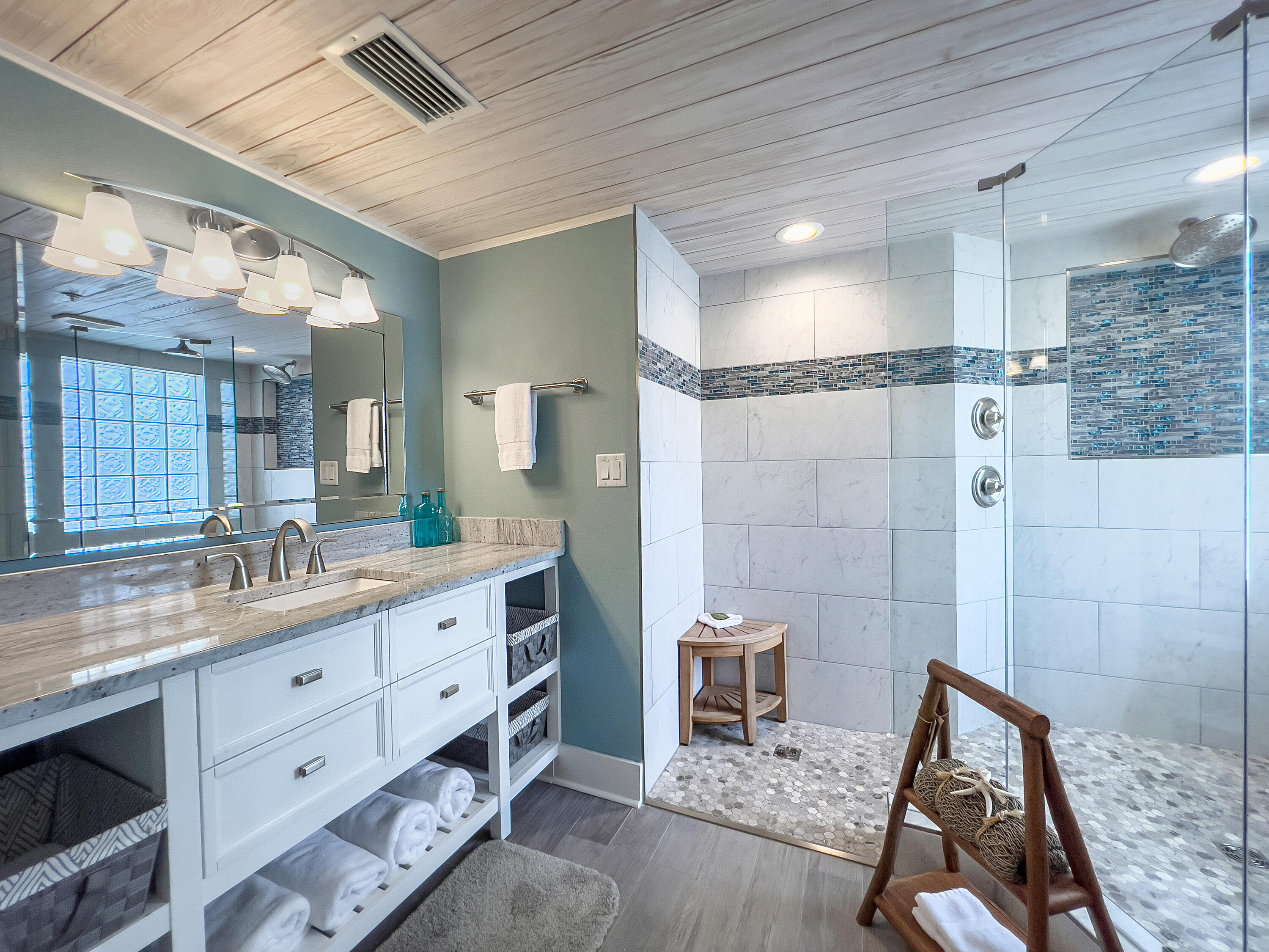 DUNE POINTE CONDO - Residential