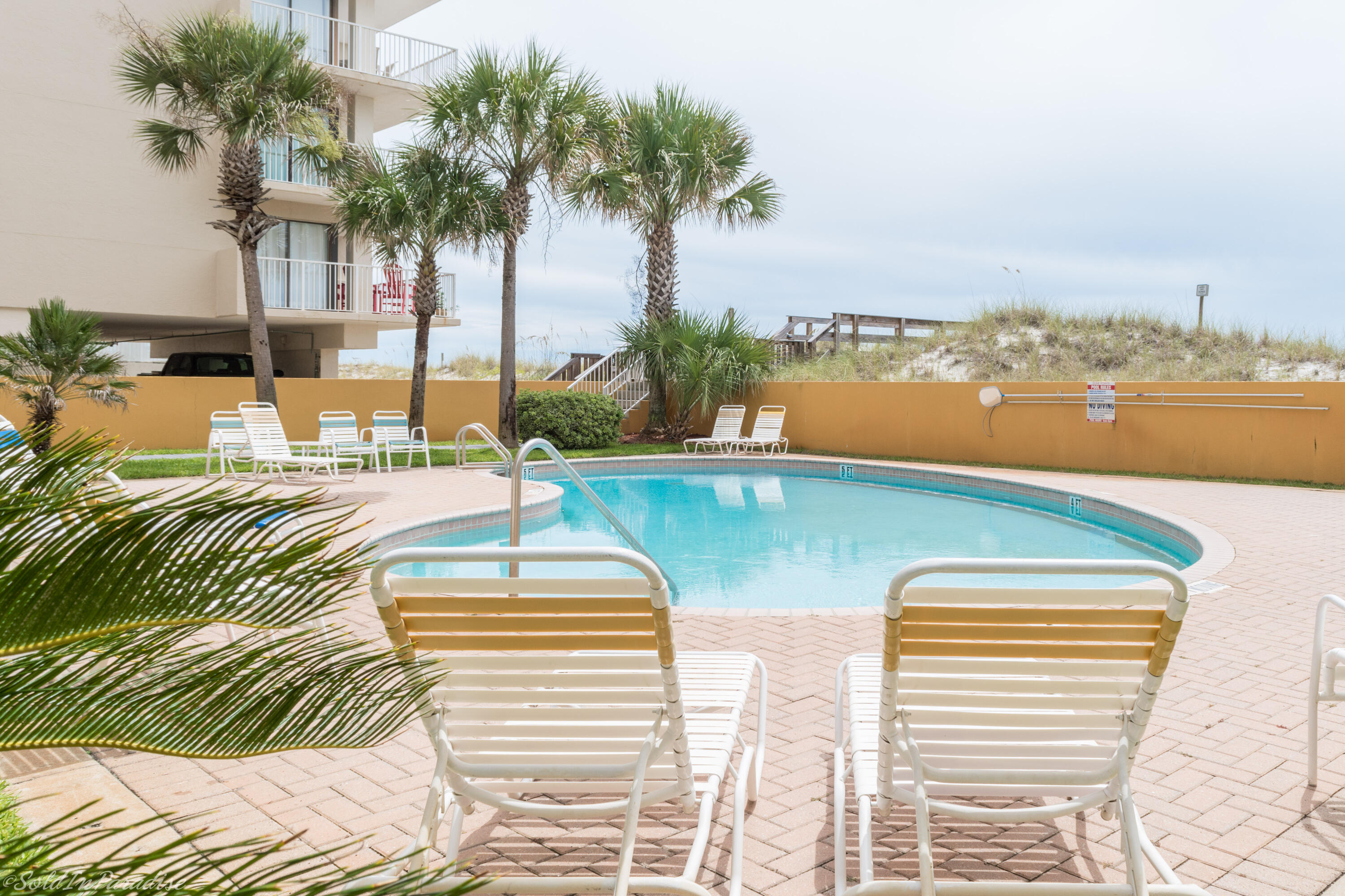 DUNE POINTE CONDO - Residential