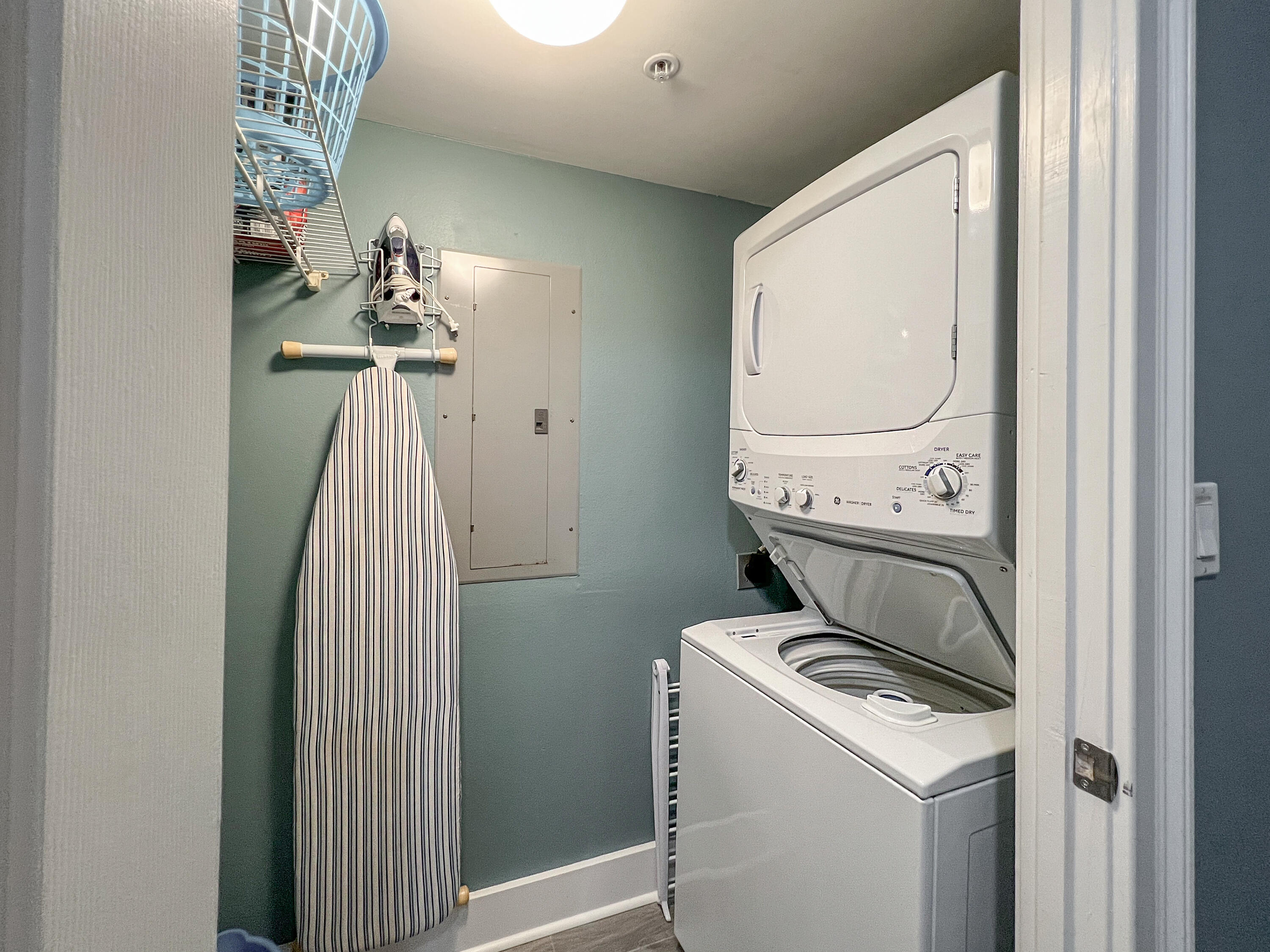 DUNE POINTE CONDO - Residential