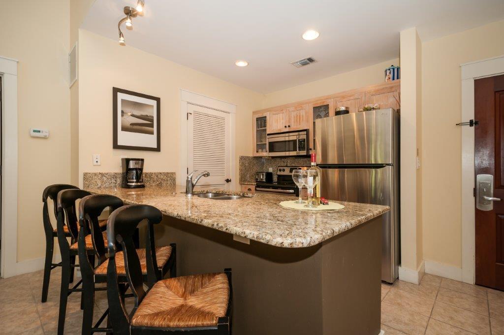 PILOT HOUSE - Residential