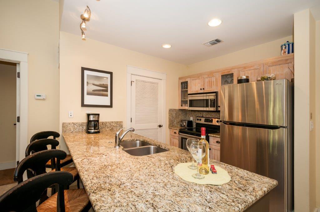 PILOT HOUSE - Residential