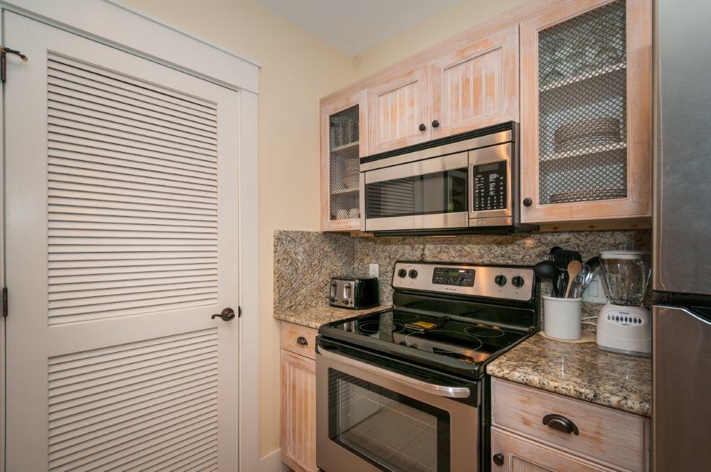 PILOT HOUSE - Residential