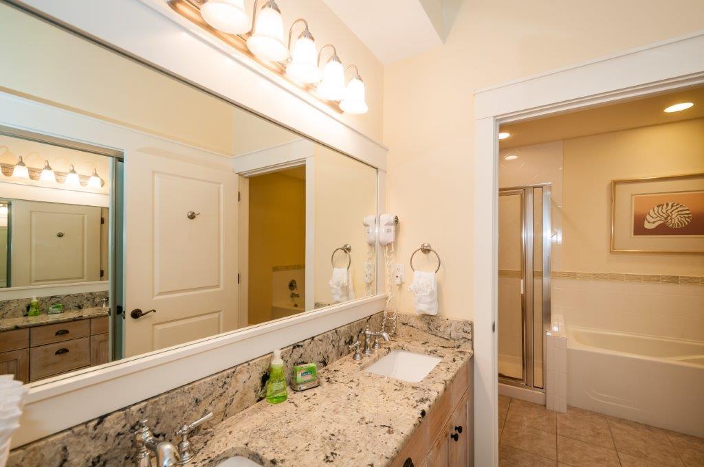 PILOT HOUSE - Residential