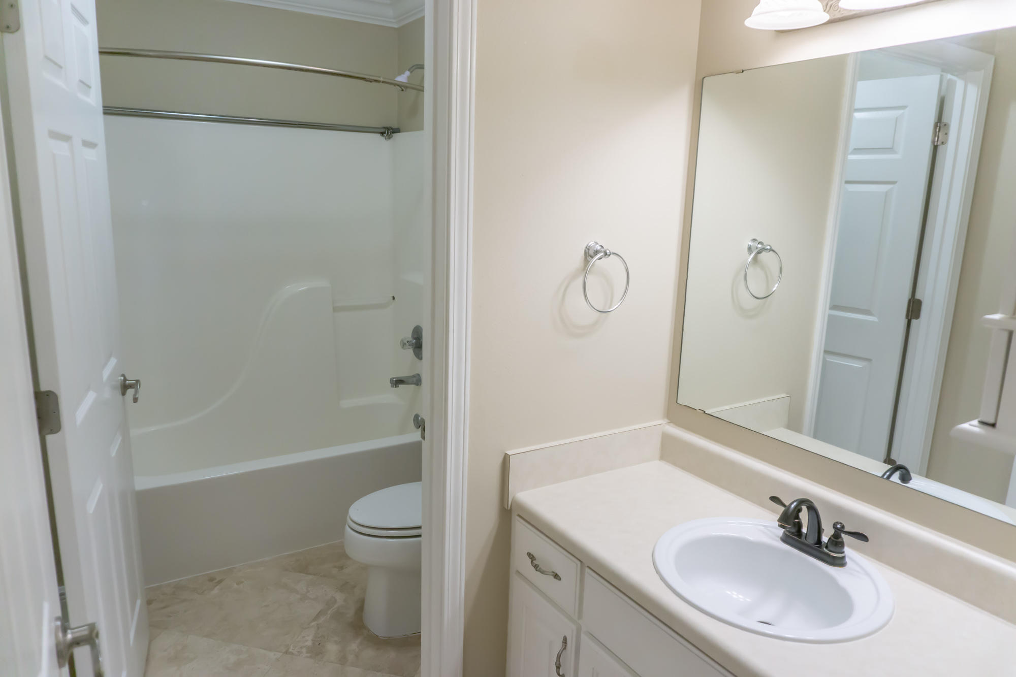 CANO ESTATES - Residential