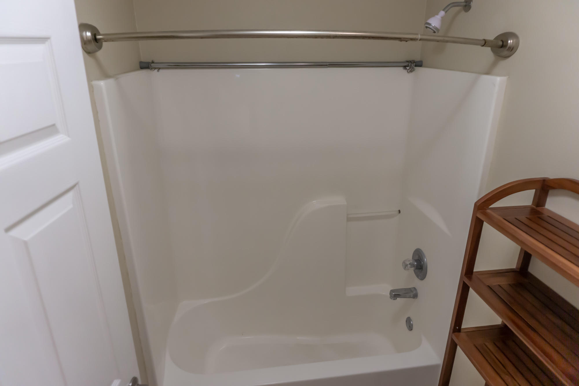 CANO ESTATES - Residential