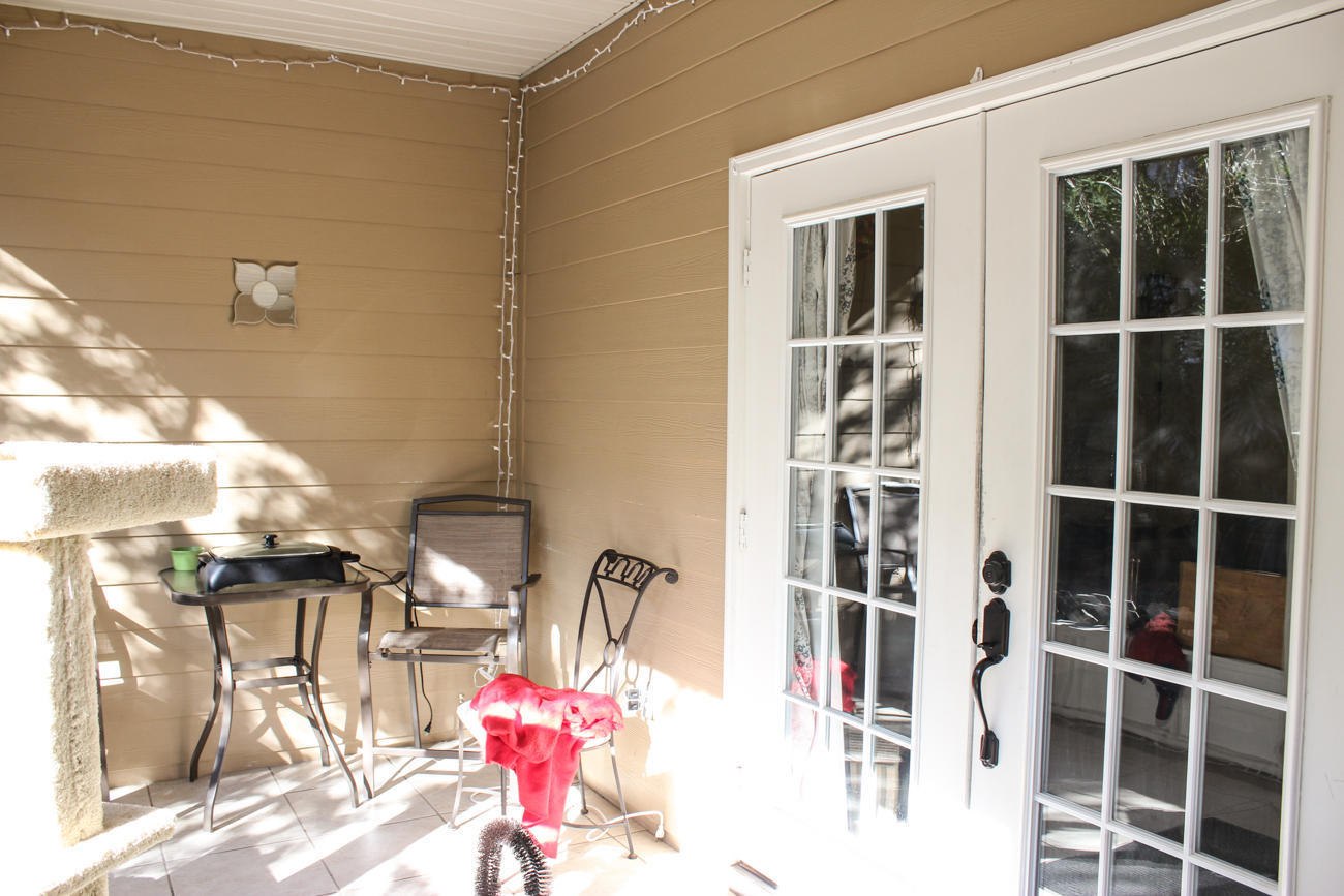 DIAMOND LAKES - Residential Lease