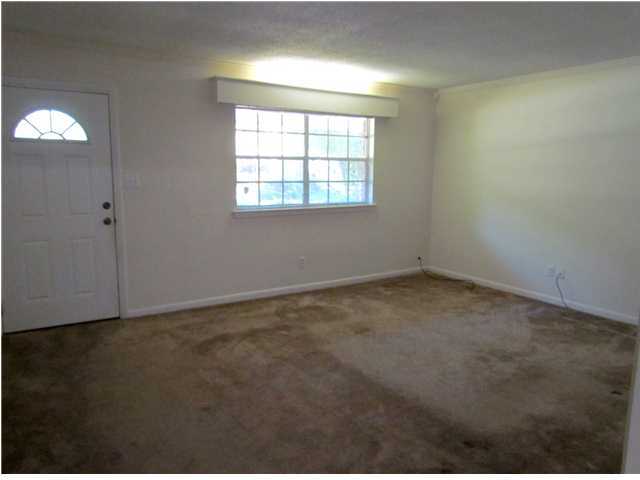 COLONY ESTATES - Residential Lease