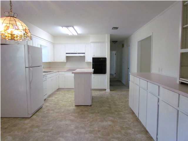 COLONY ESTATES - Residential Lease