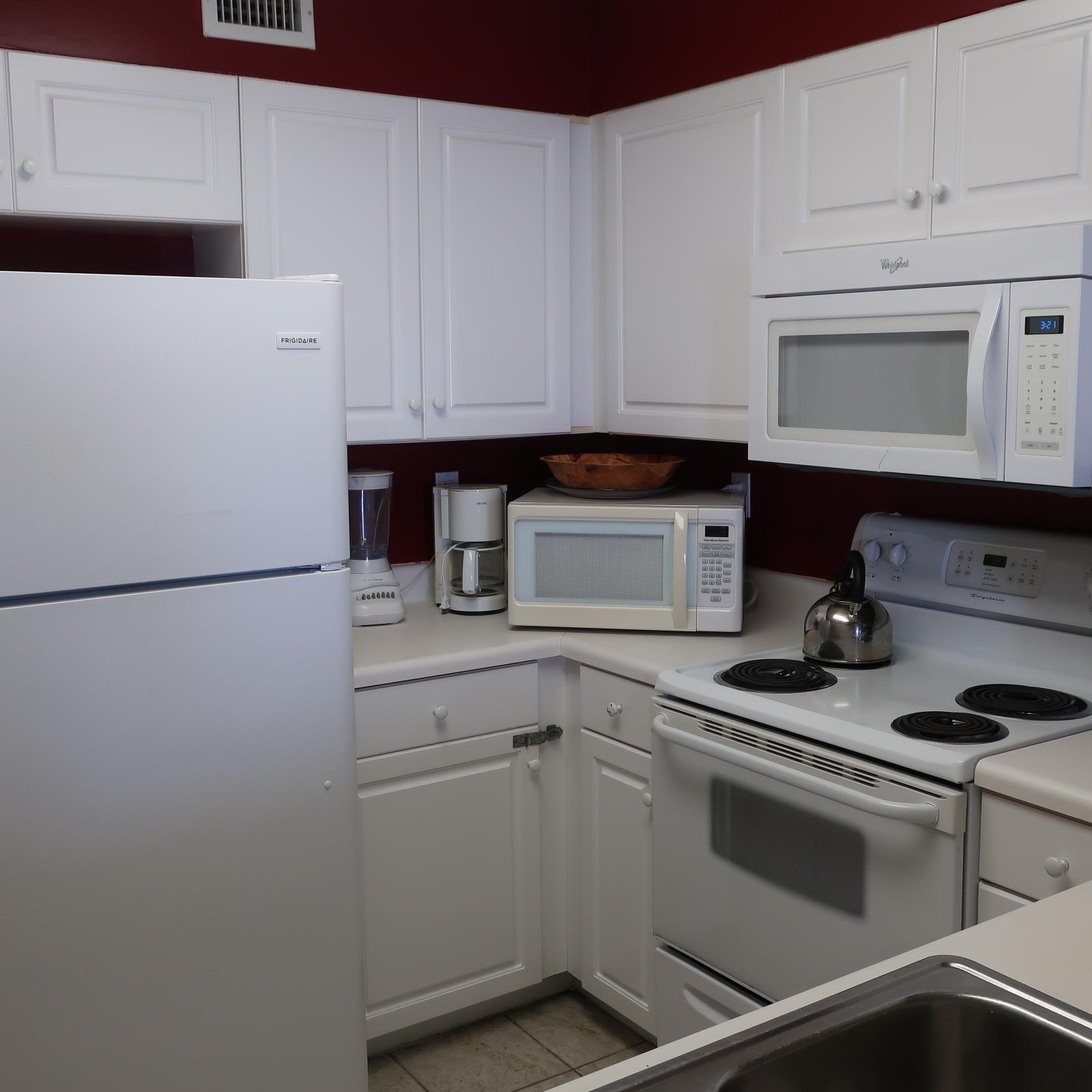 PELICAN ISLE - Residential