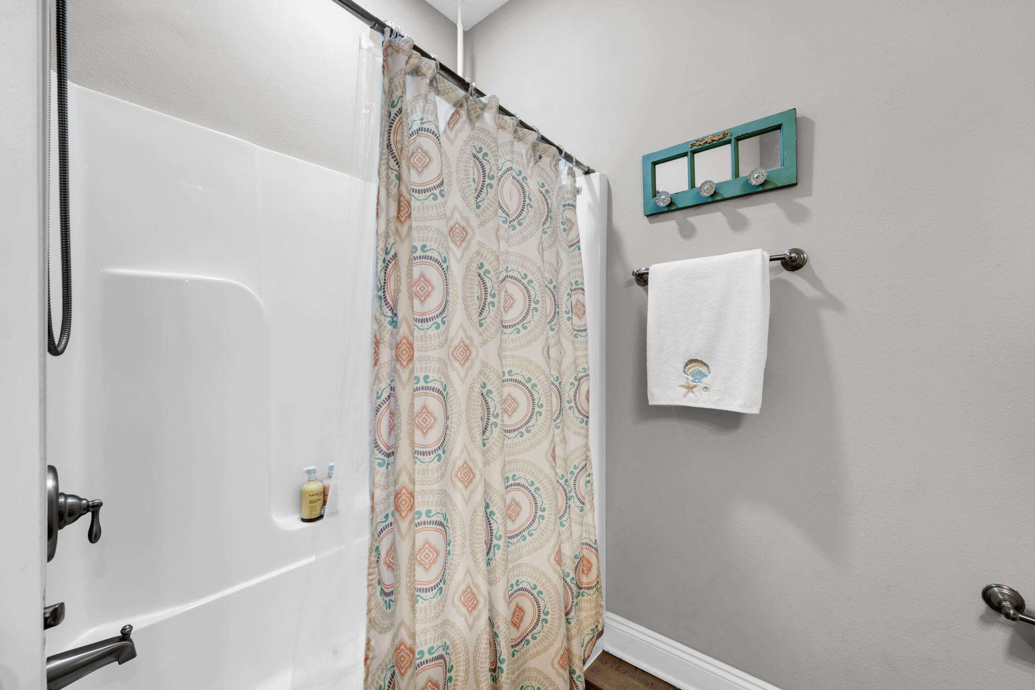 DUGGAN POND ESTATES - Residential