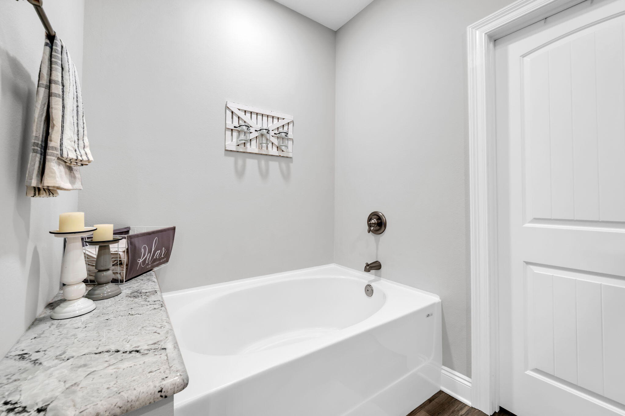 DUGGAN POND ESTATES - Residential