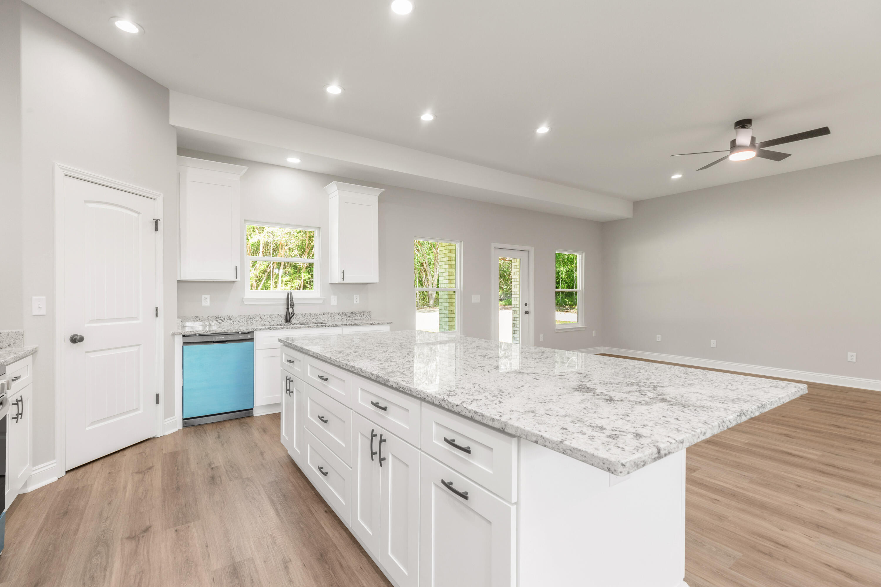 PARKER HEIGHTS - Residential