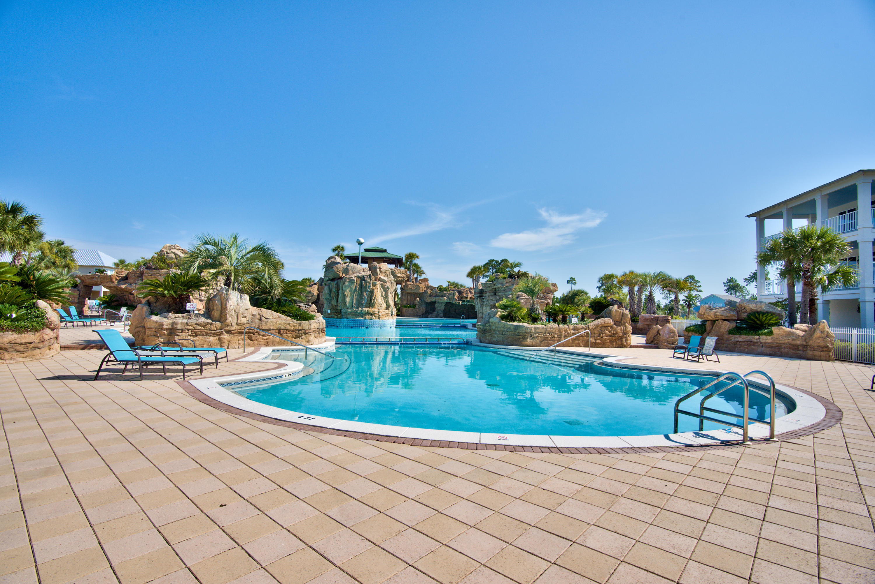 CYPRESS BREEZE PLANTATION - Residential