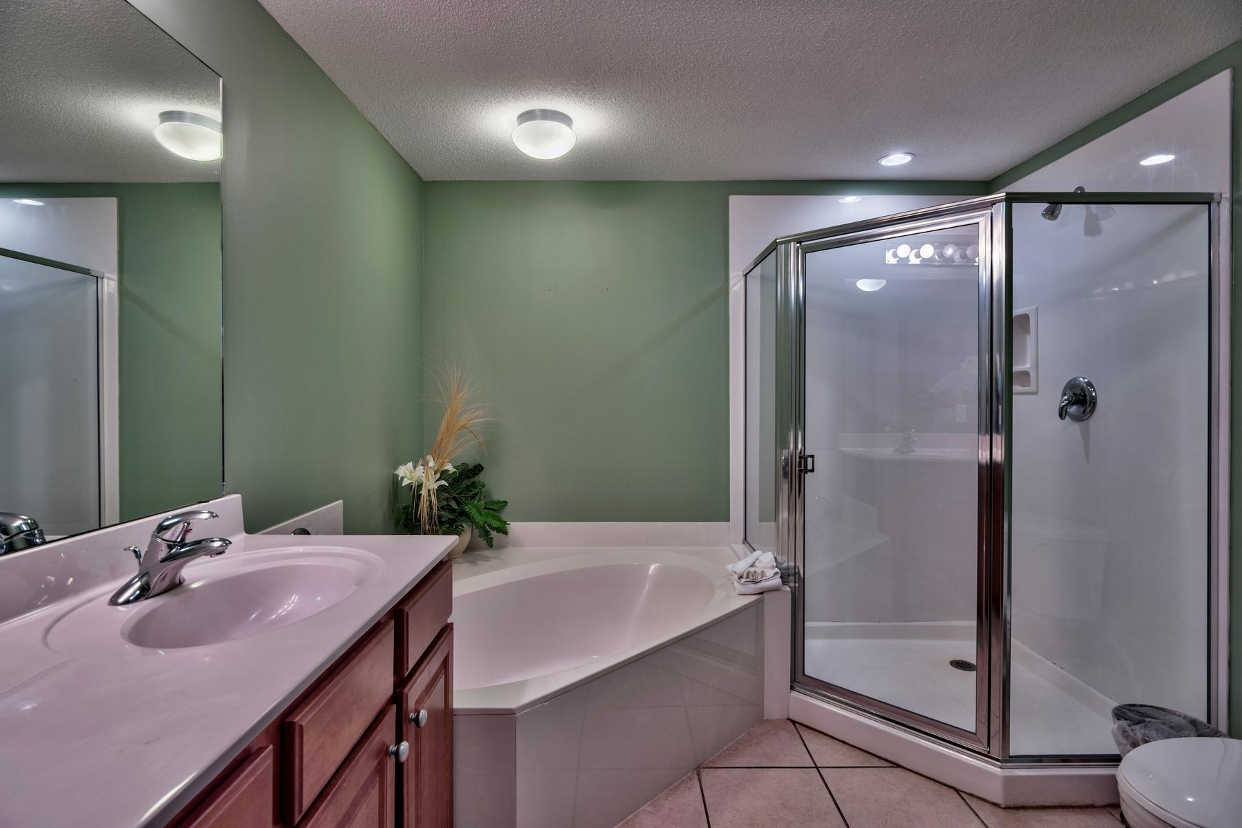 SEYCHELLES RESORT CONDO - Residential