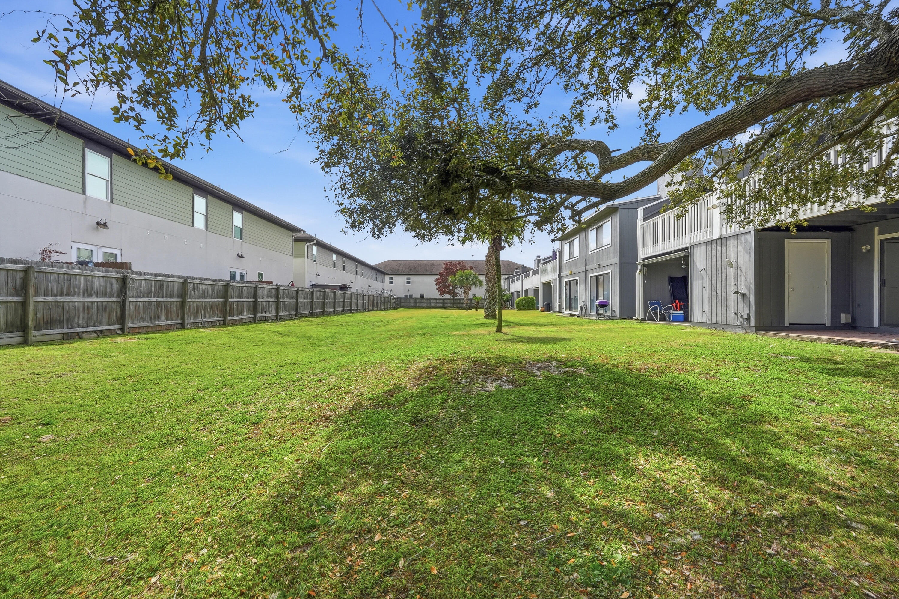 DESTIN RACQUET CLUB T/H - Residential