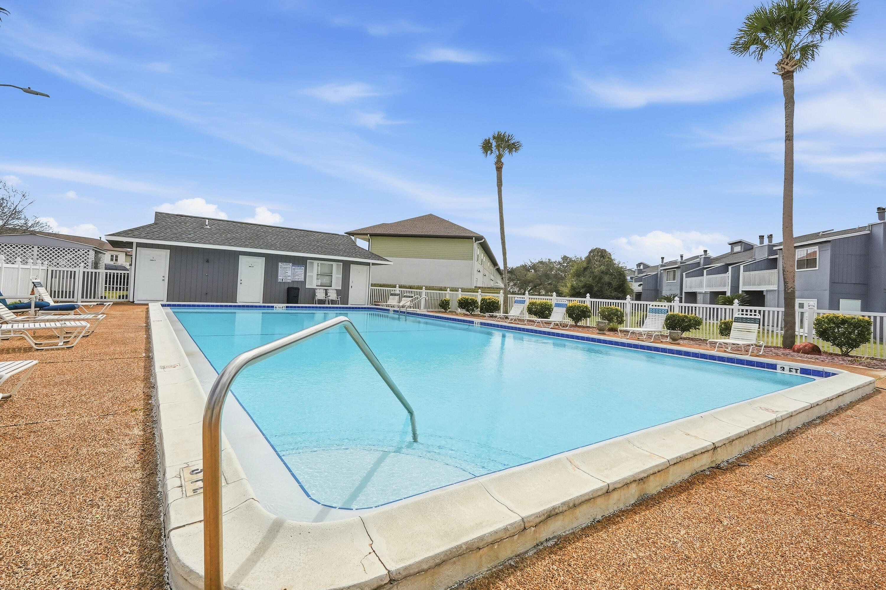 DESTIN RACQUET CLUB T/H - Residential