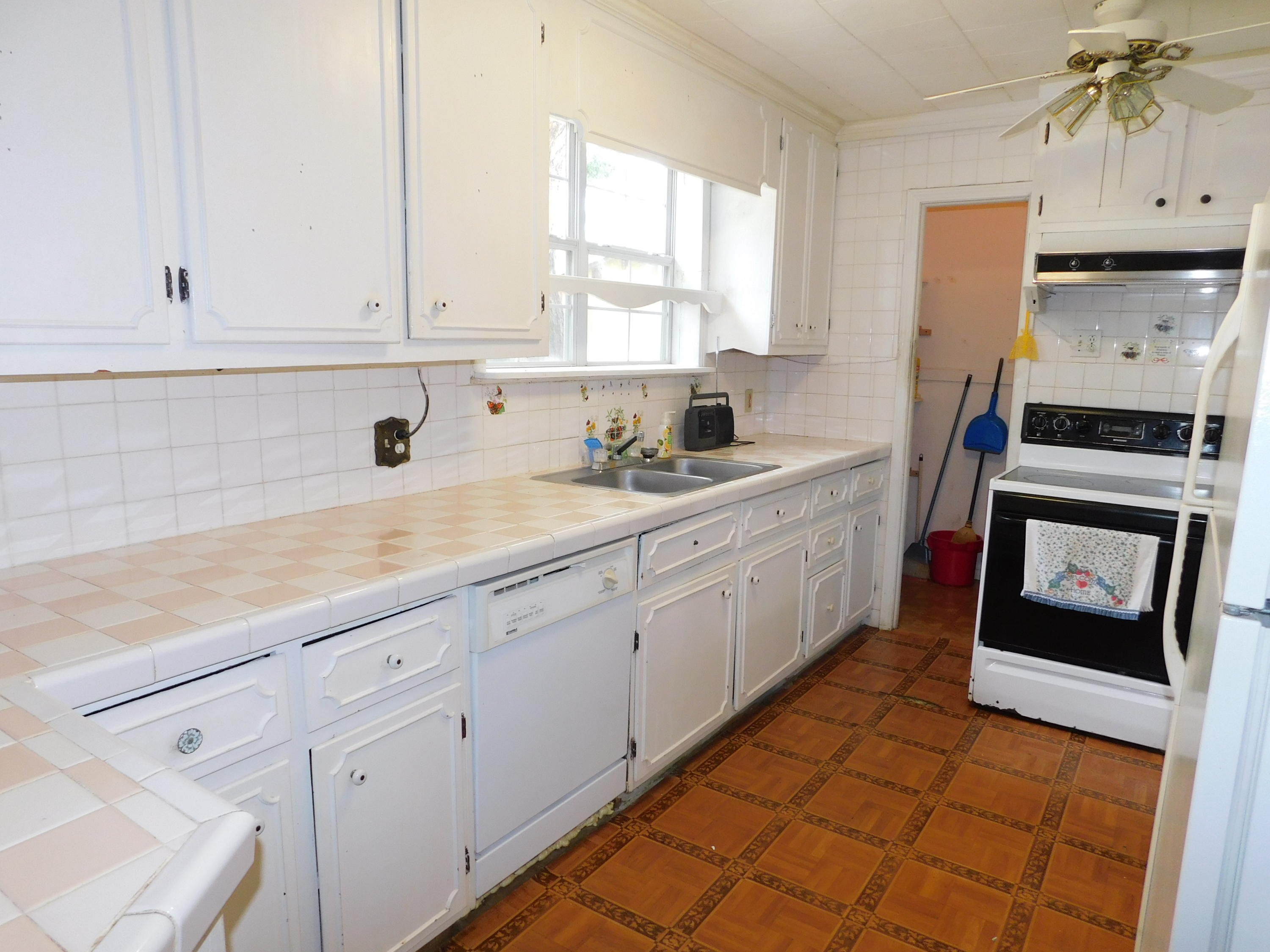 NORTH HILL - Residential