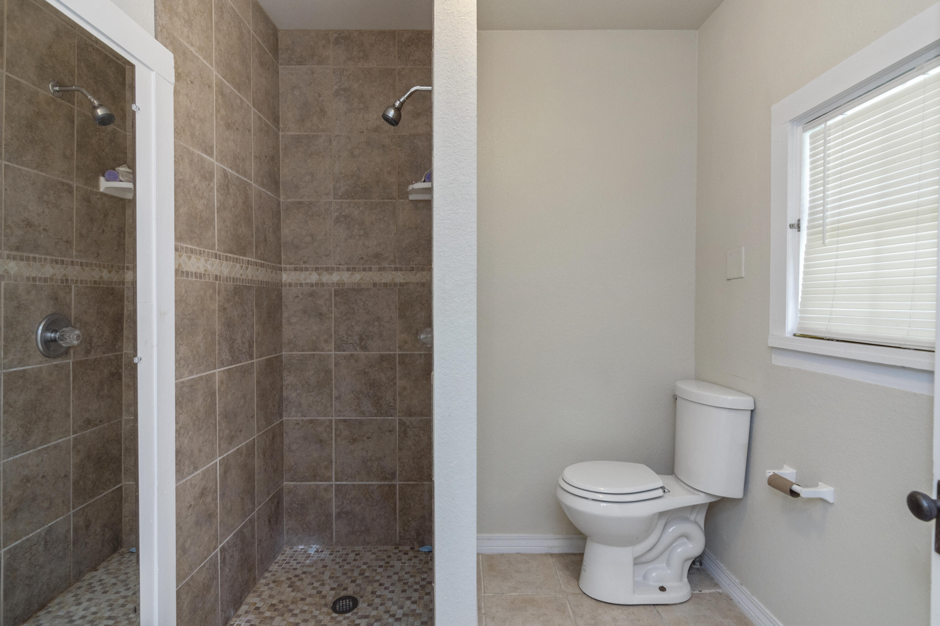 LAUREL HILL - Residential