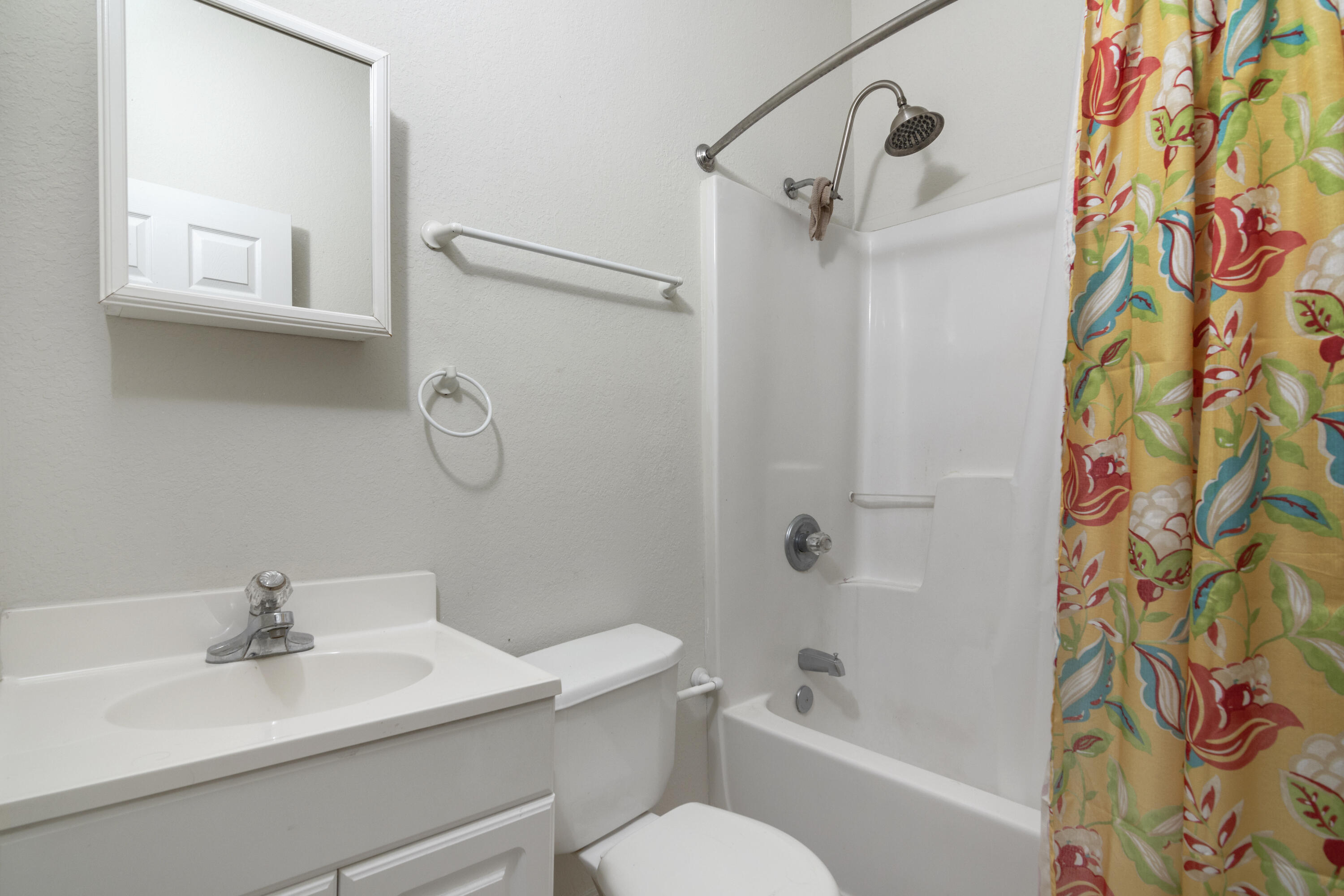 LAUREL HILL - Residential