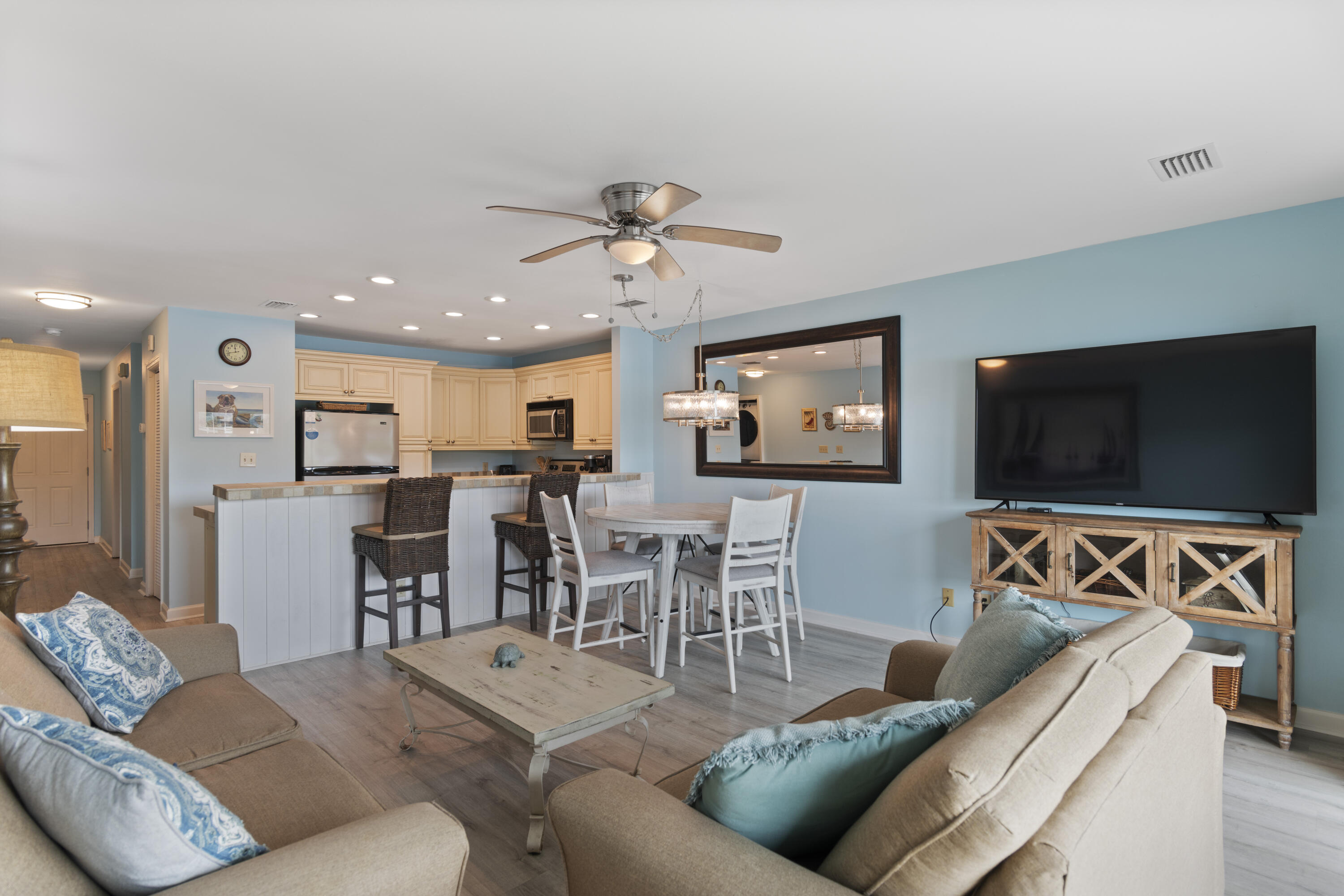 SEASCAPE CONDO PH 6B PH 3 - Residential