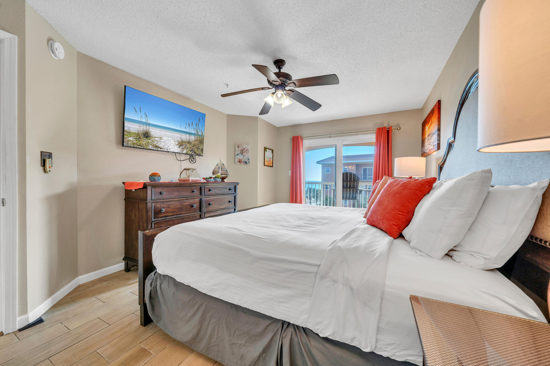 CIBONEY CONDO - Residential
