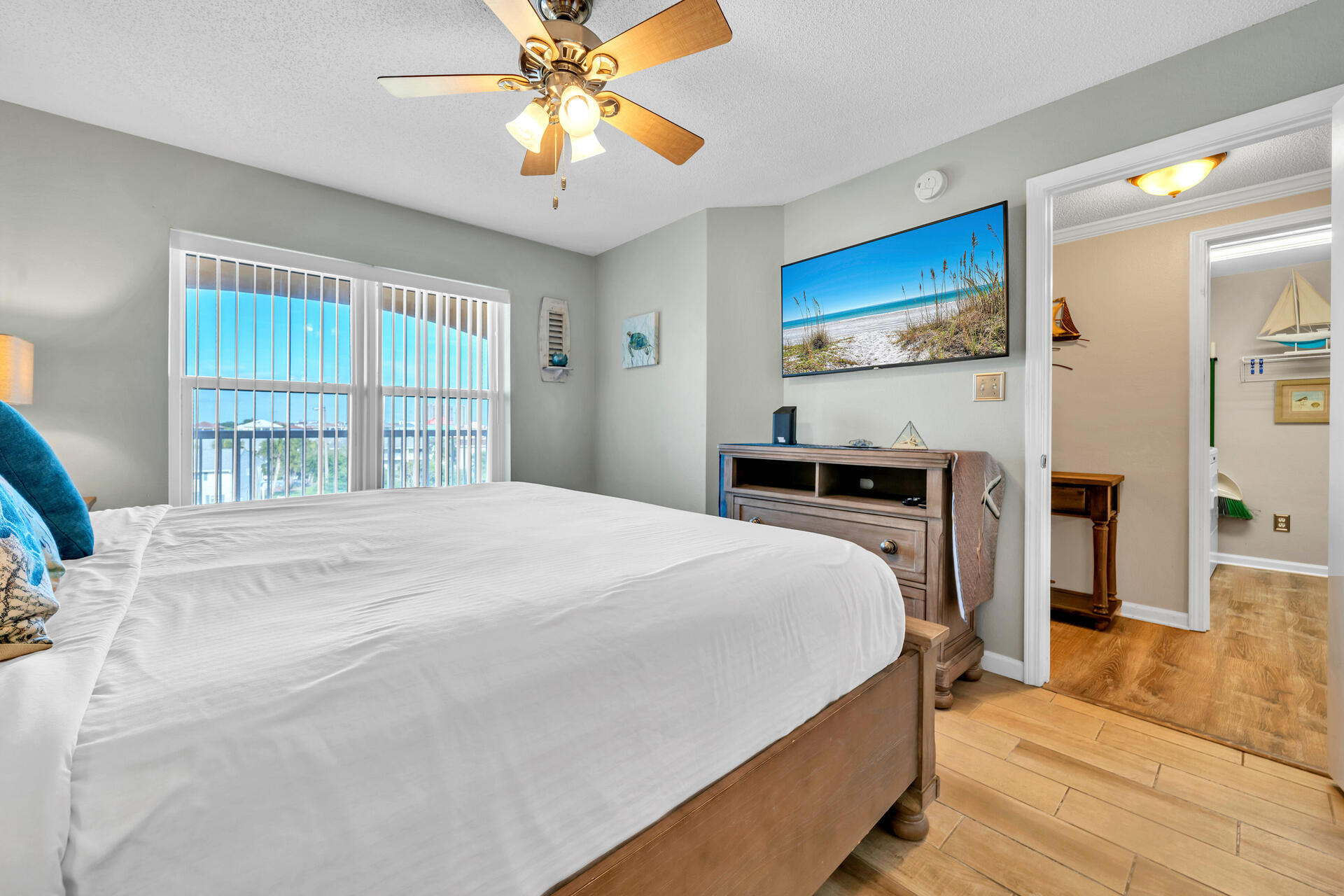 CIBONEY CONDO - Residential