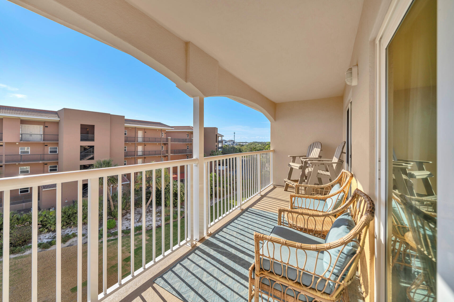 CIBONEY CONDO - Residential