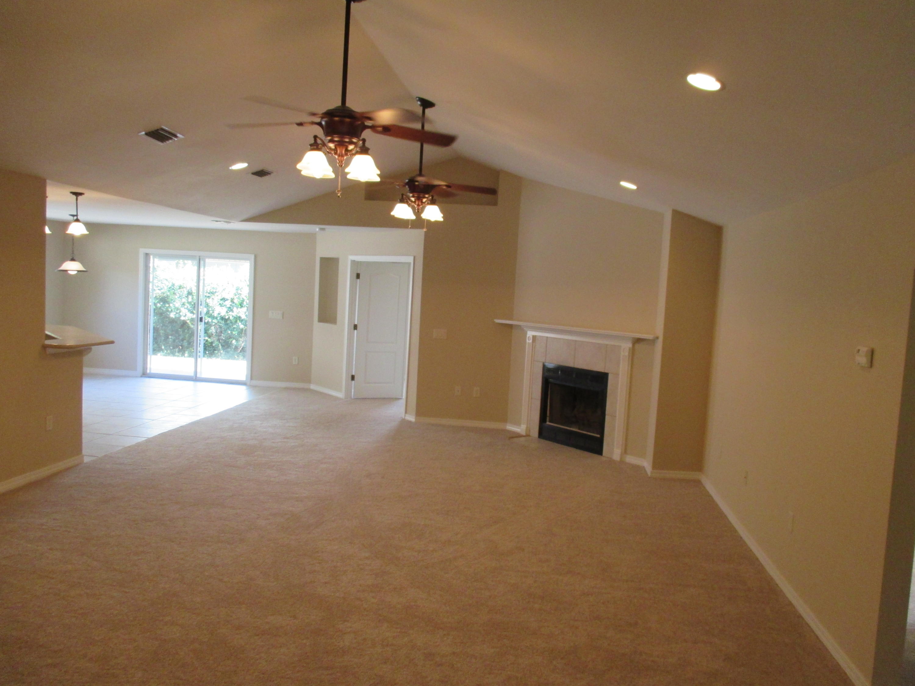 VALPARAISO PINECREST 5 - Residential