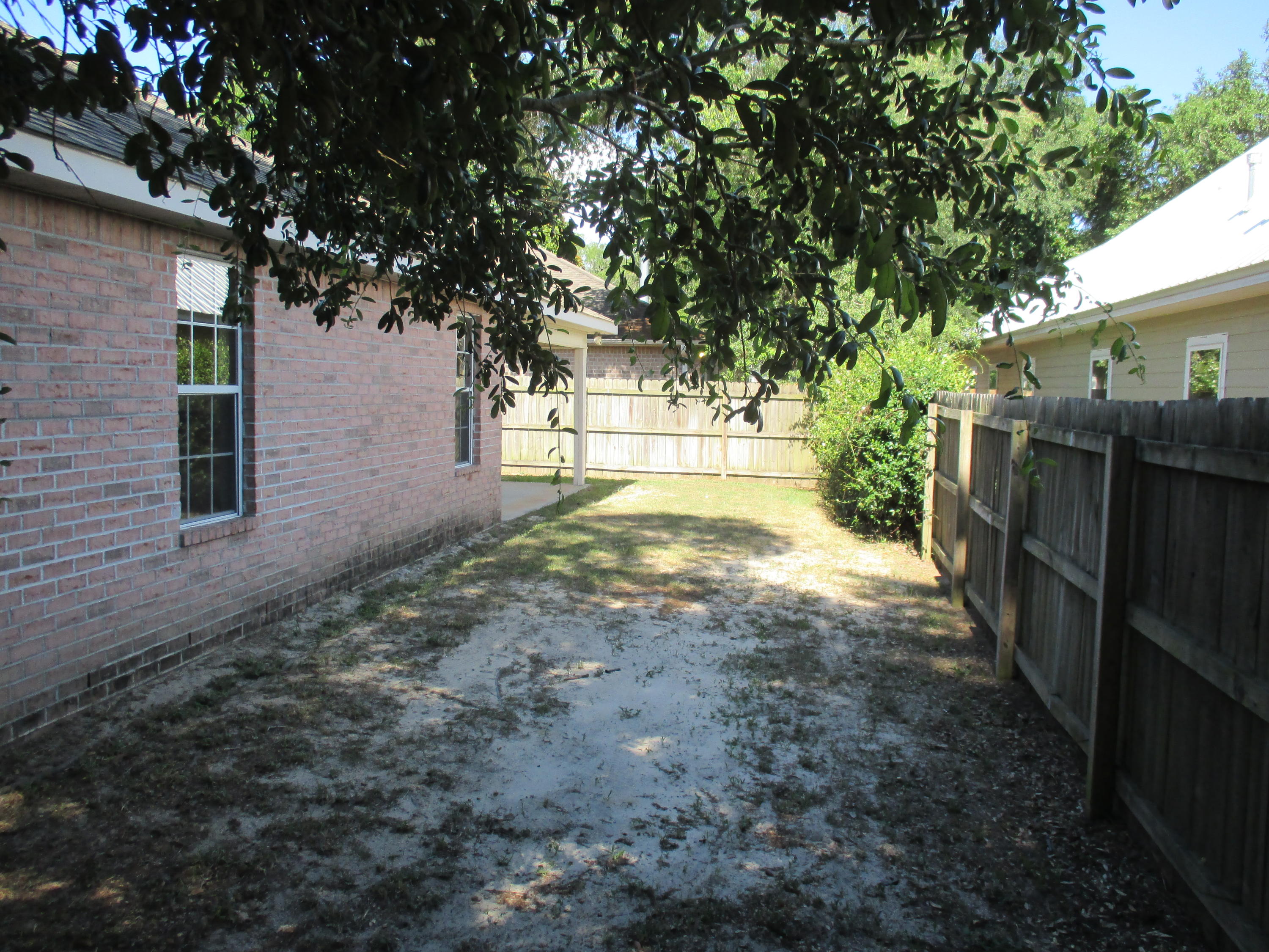 VALPARAISO PINECREST 5 - Residential