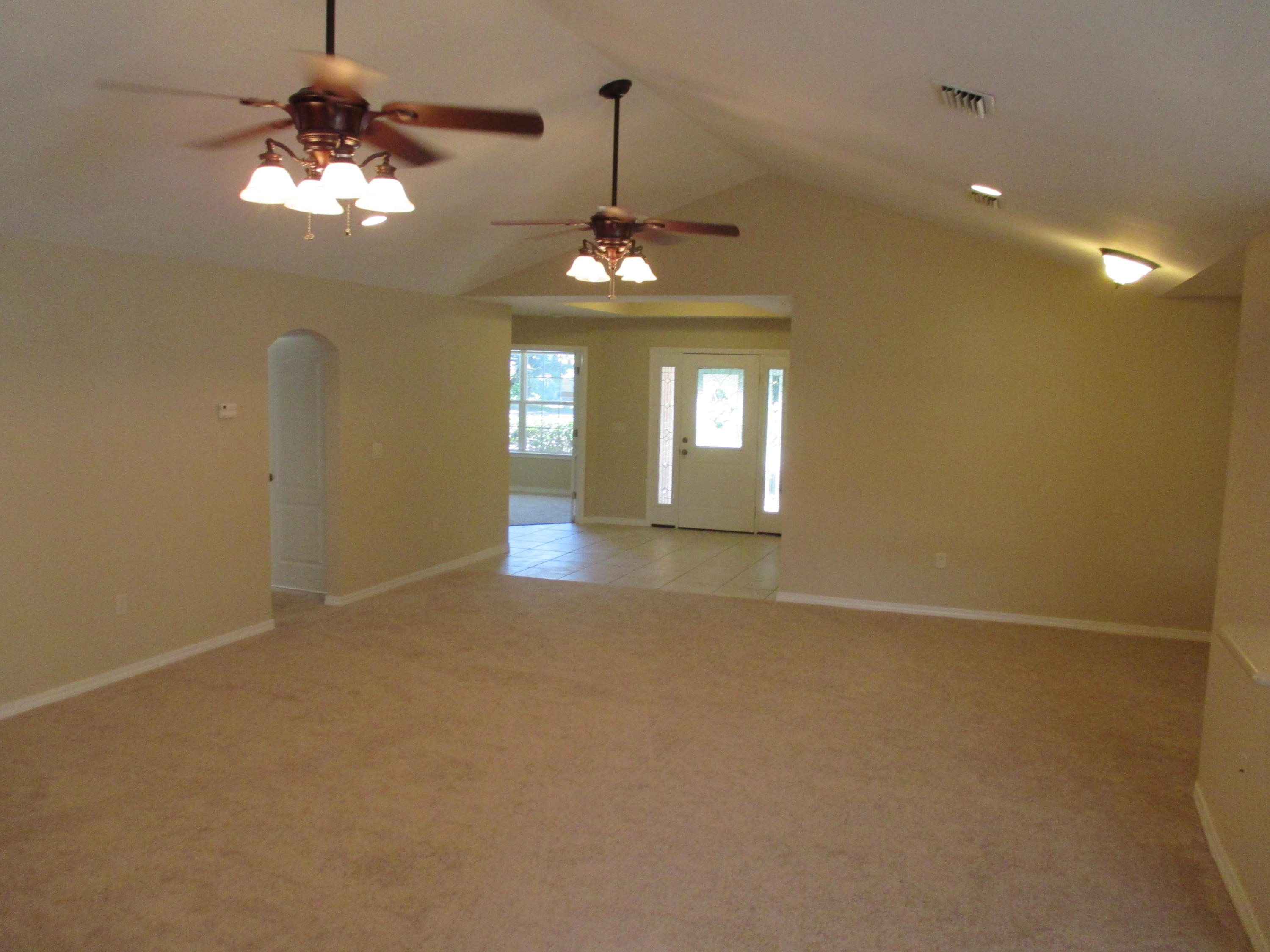 VALPARAISO PINECREST 5 - Residential