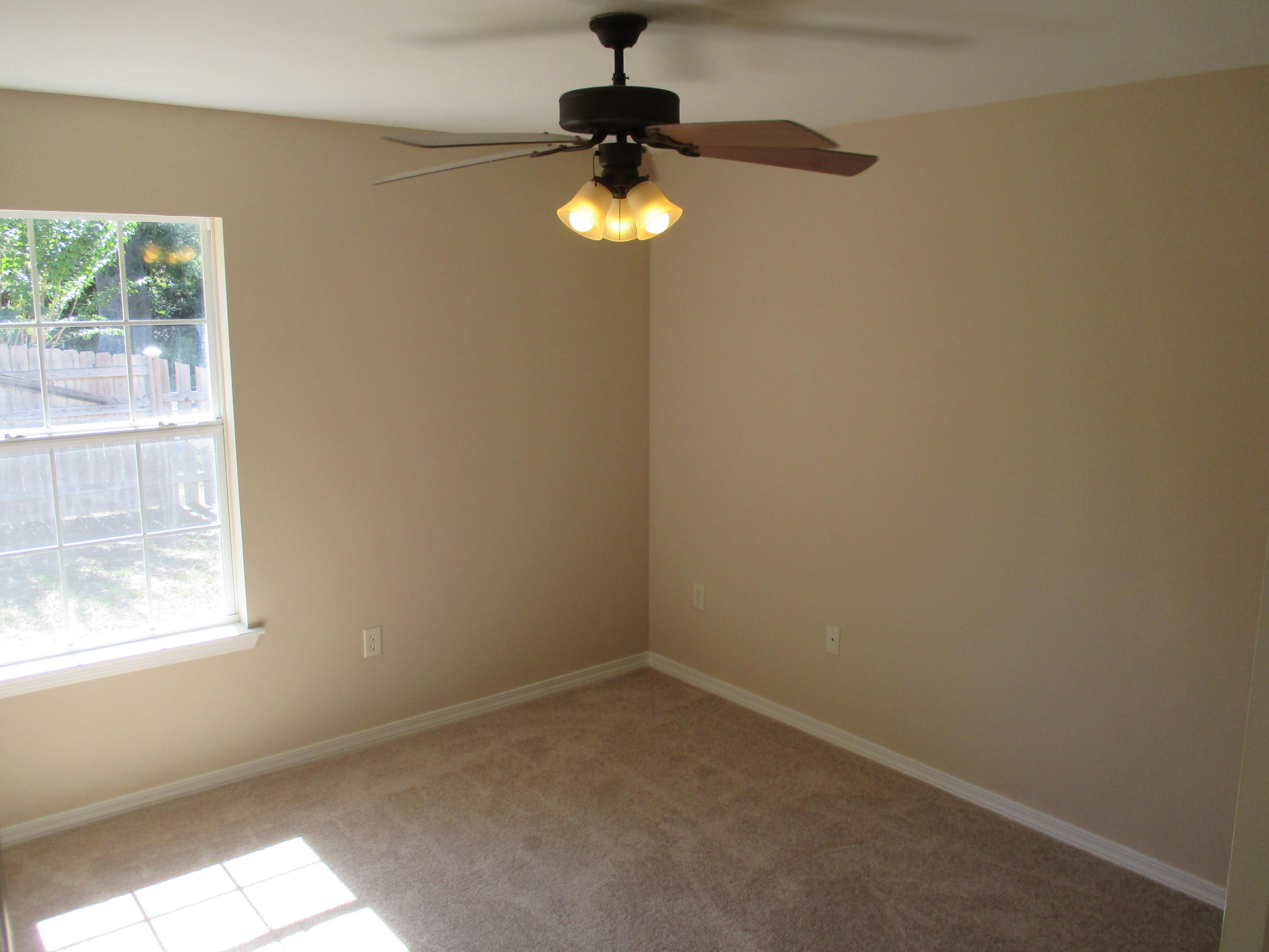 VALPARAISO PINECREST 5 - Residential